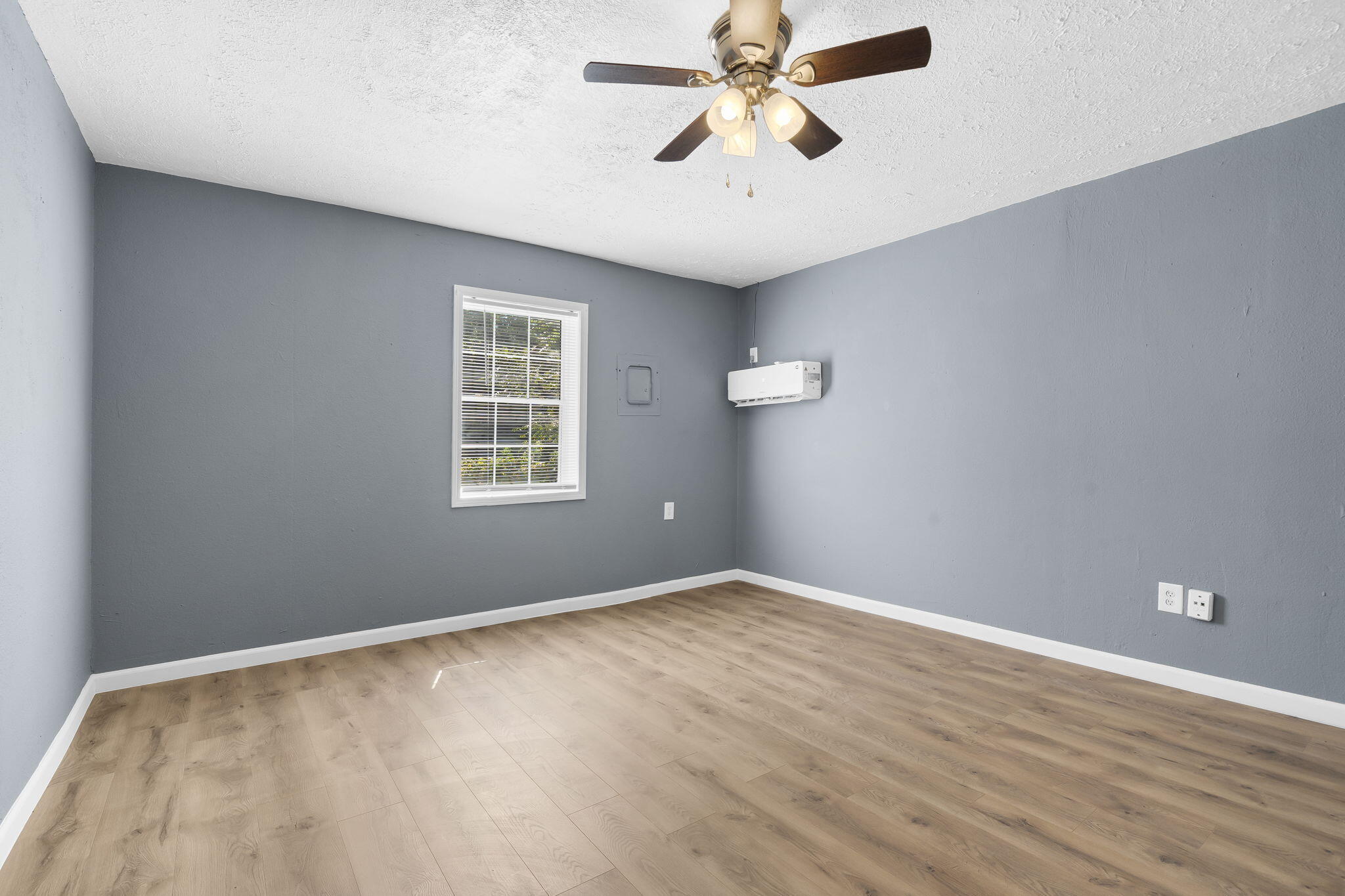 811 West Nichols Street Property Photo 13