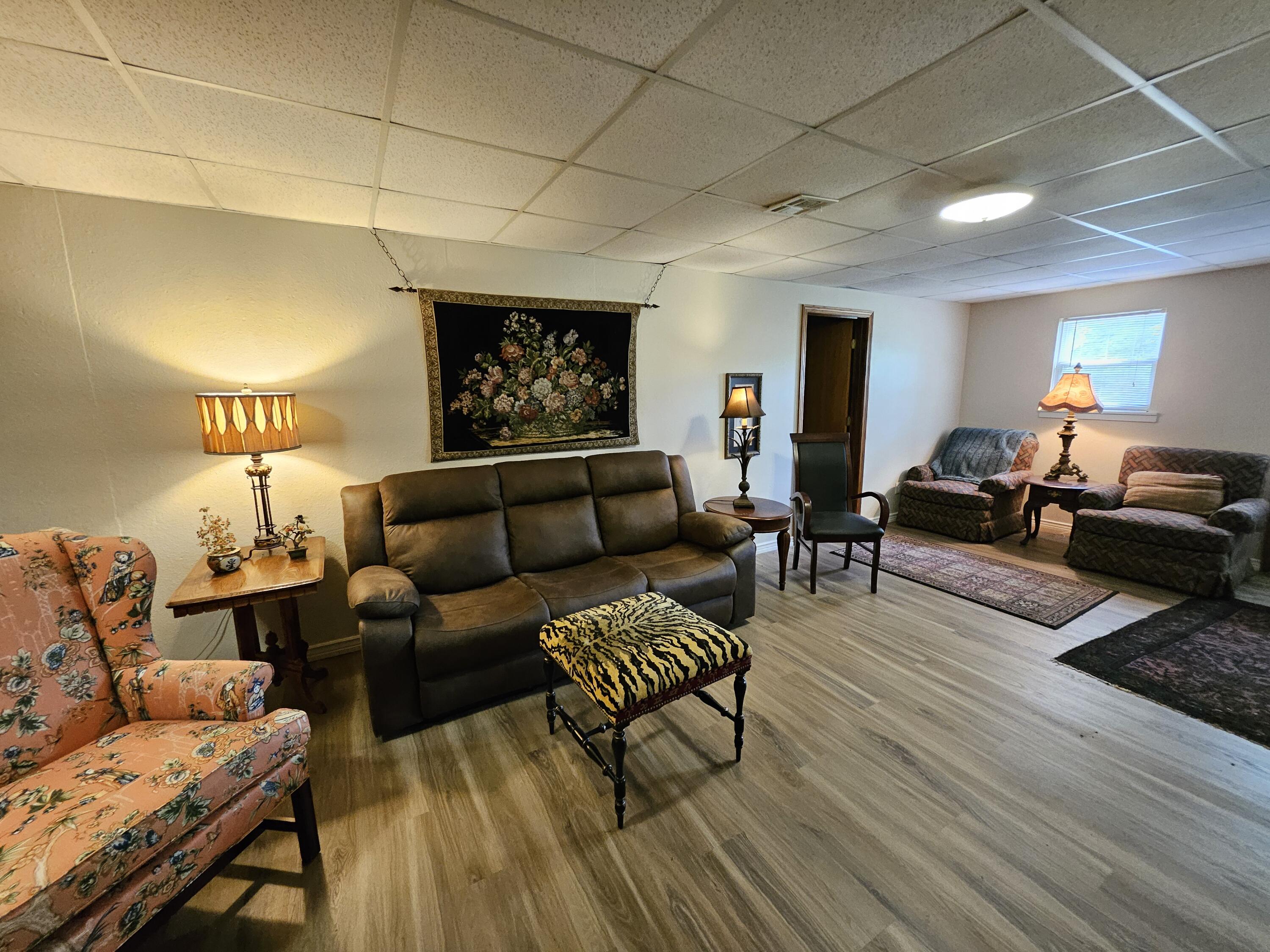 4353 Lawrence 2220 Property Photo 41