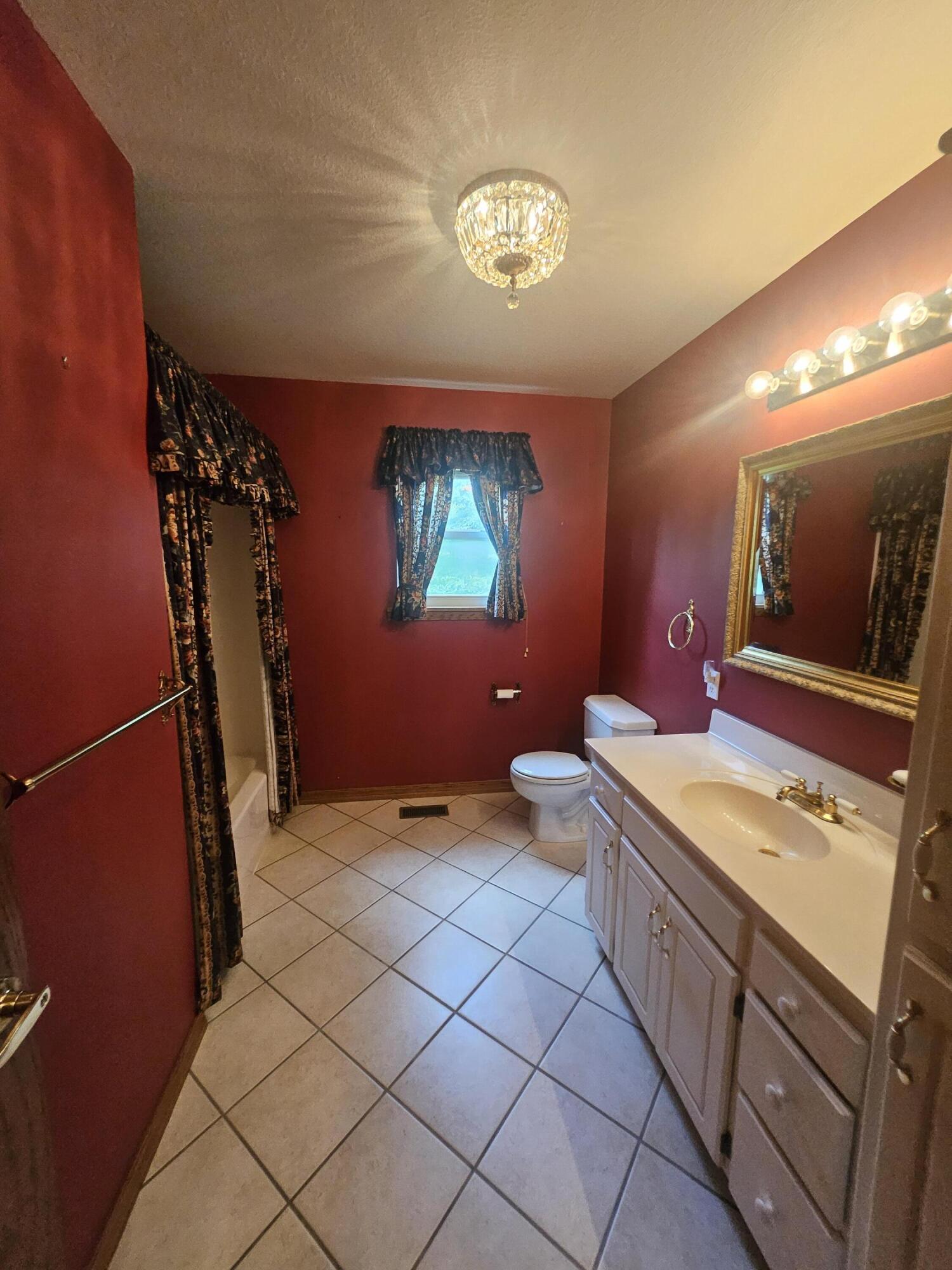 4353 Lawrence 2220 Property Photo 27