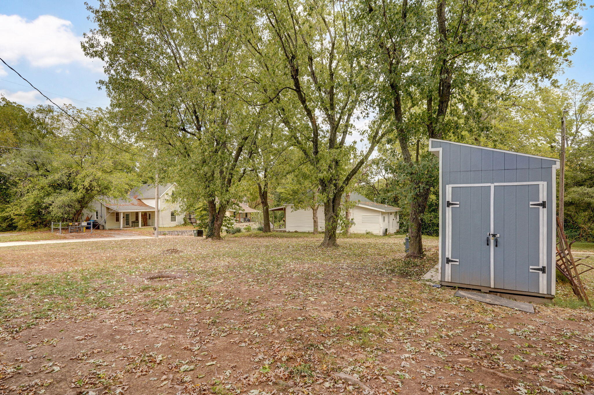 300 South Vine Street Property Photo 32