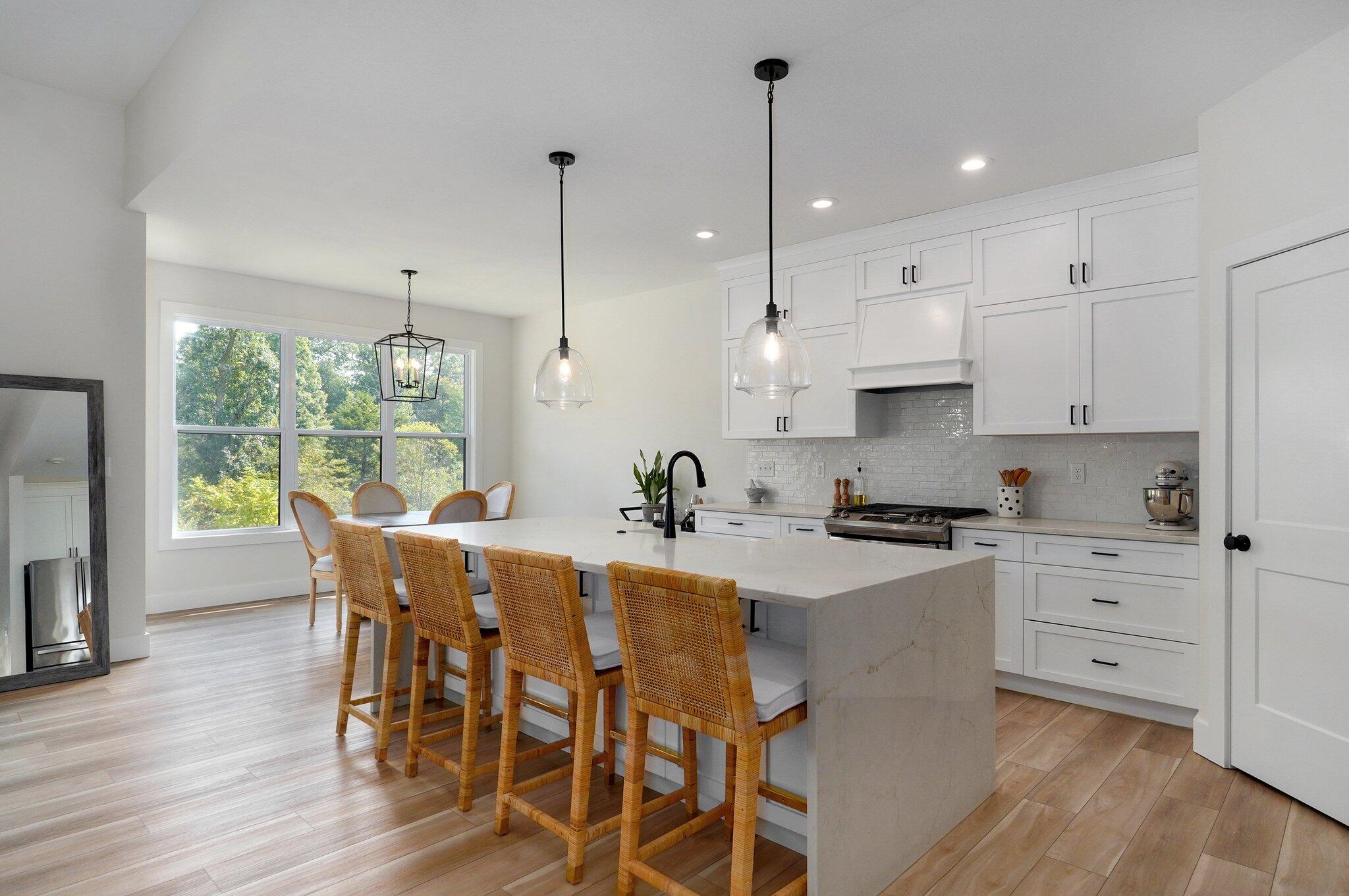 264 South Hickory Hills Boulevard Property Photo 12