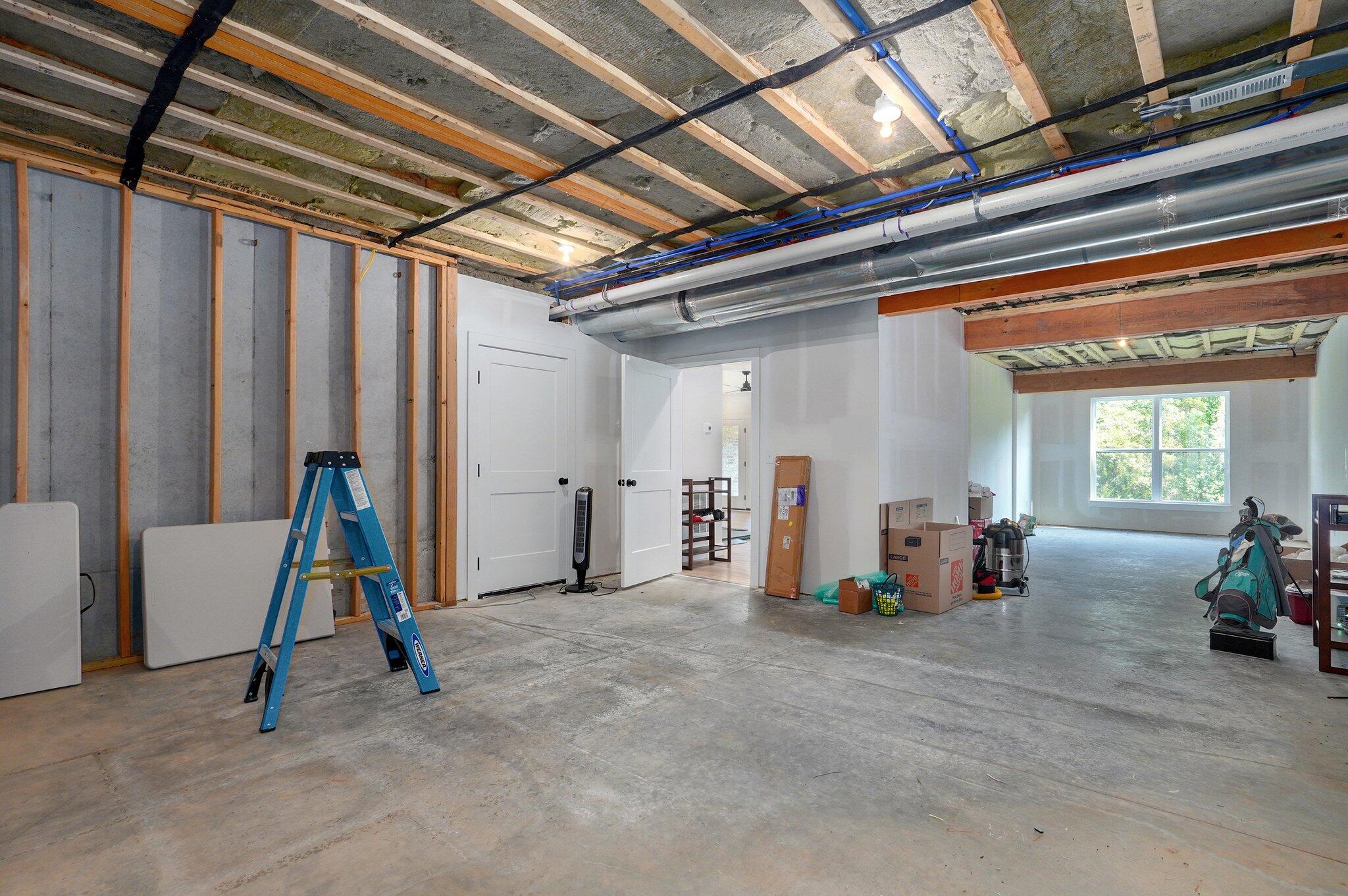 264 South Hickory Hills Boulevard Property Photo 42