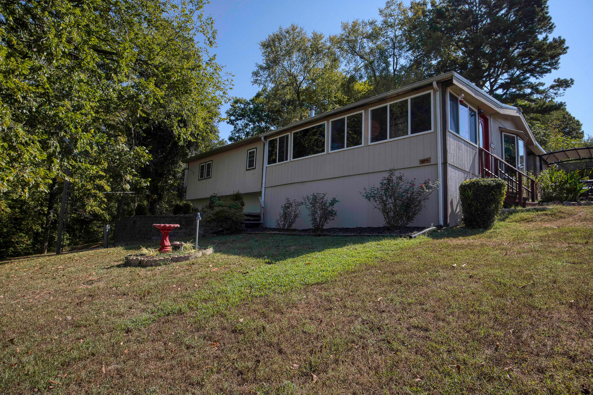 189 Harvard Drive Property Photo 23