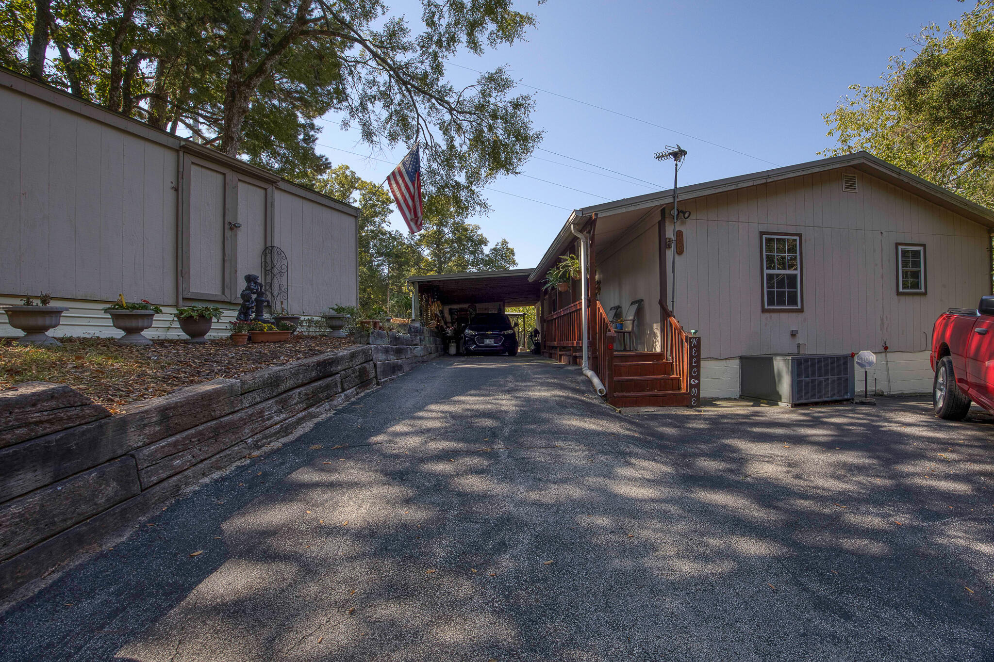 189 Harvard Drive Property Photo 26