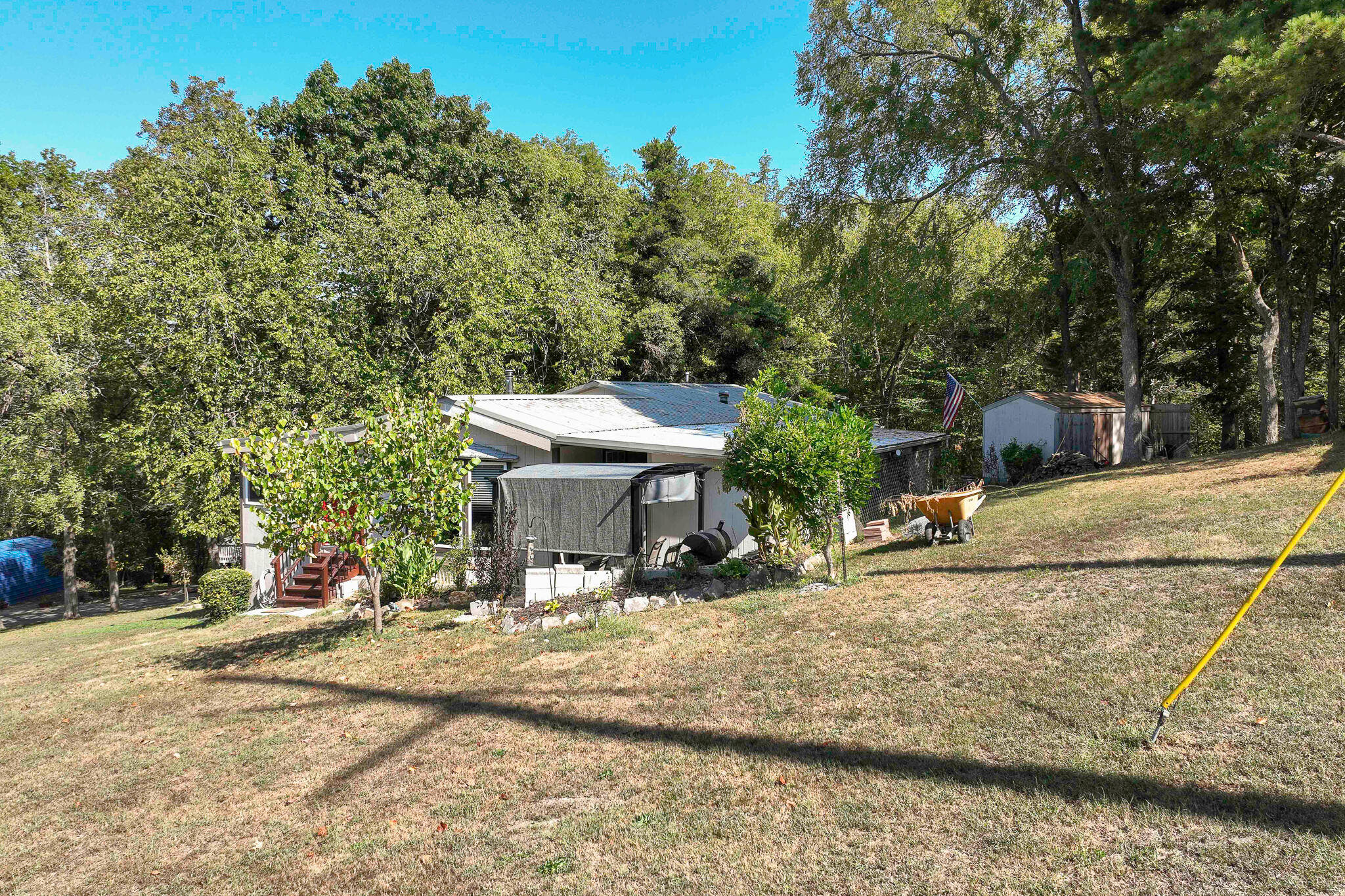 189 Harvard Drive Property Photo 30