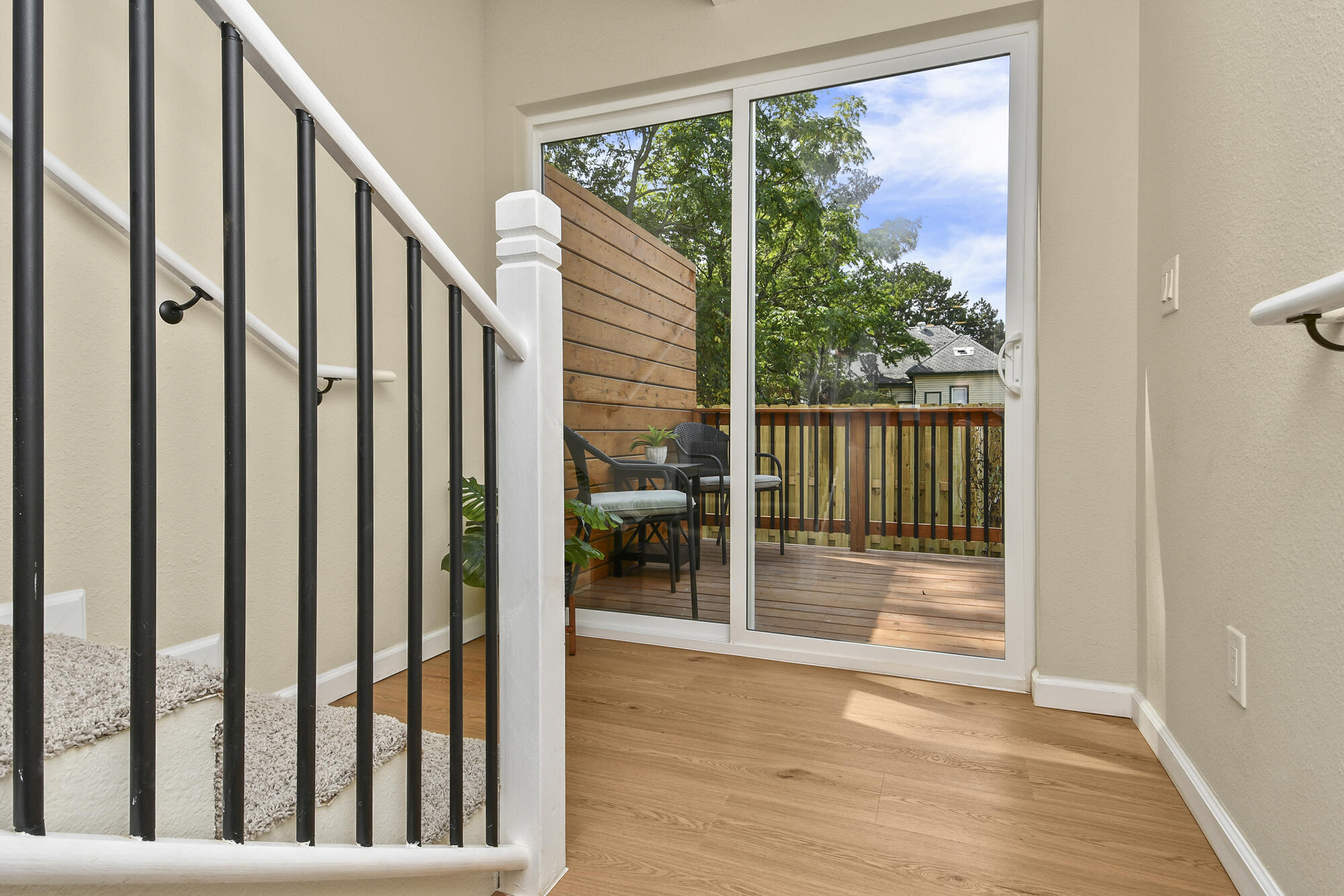 1220 East Pacific Street Property Photo 1