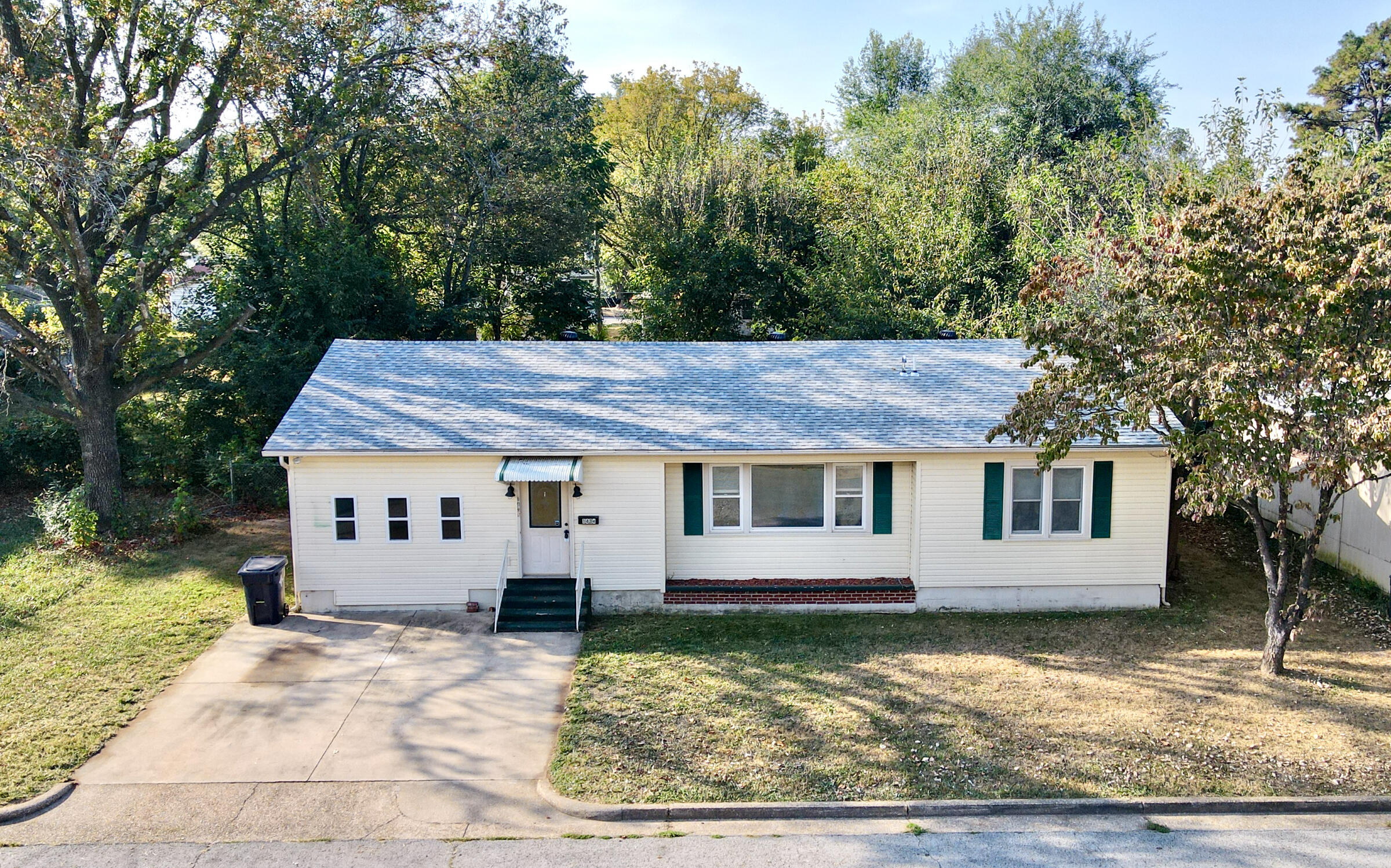1434 West 6th Street Property Photo 20