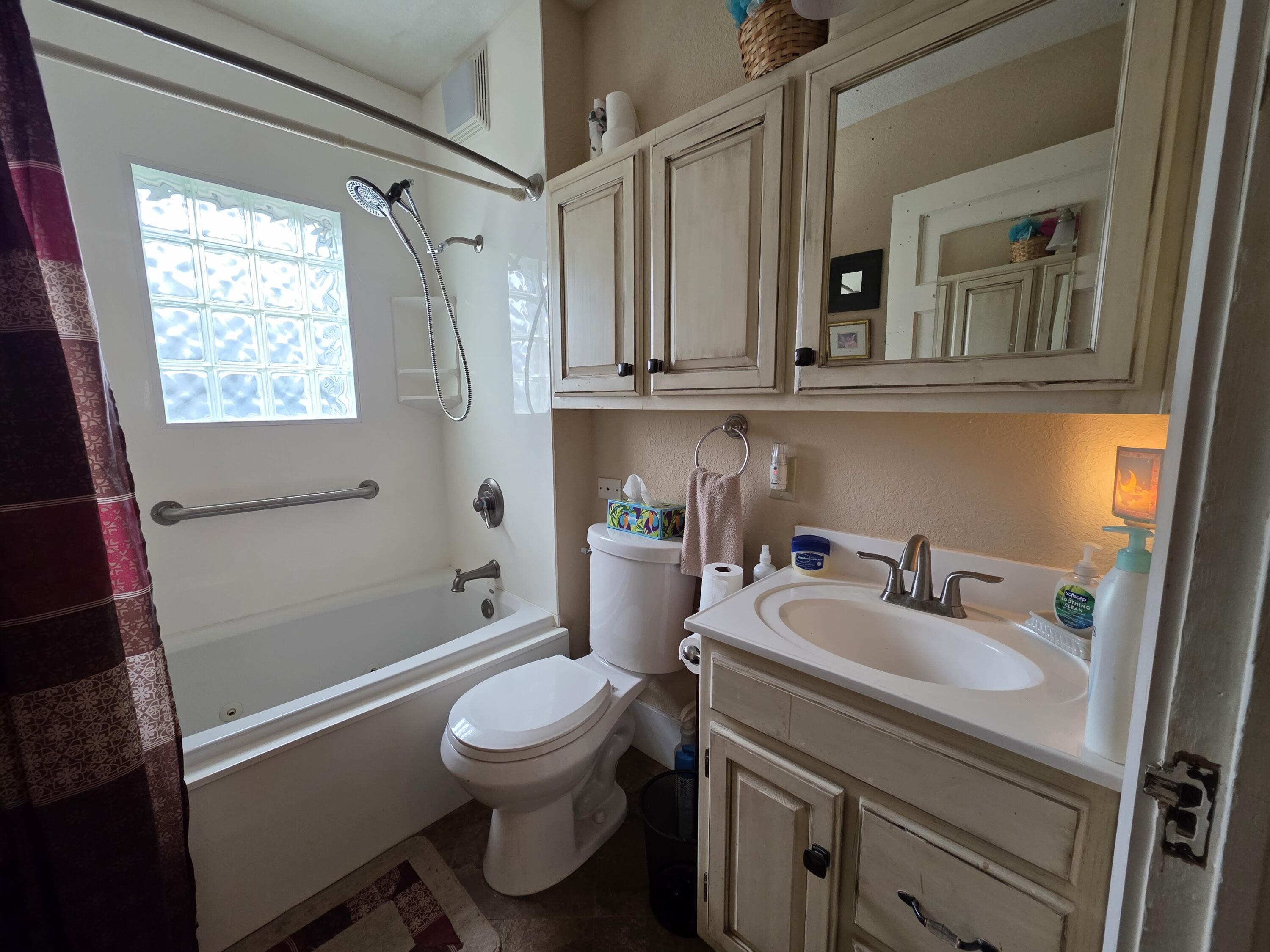 115 North Harlin Drive Property Photo 25