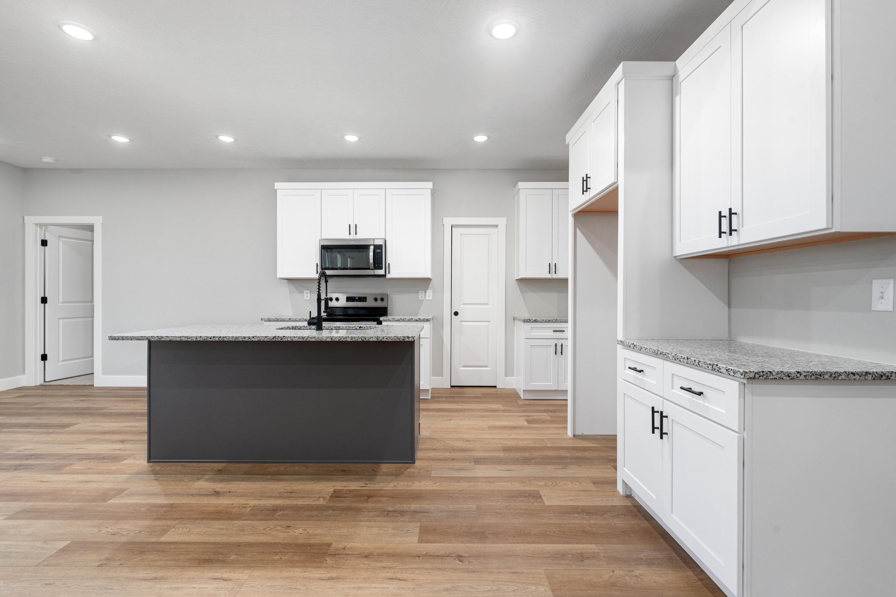 119 East Clayton Lane Property Photo 10