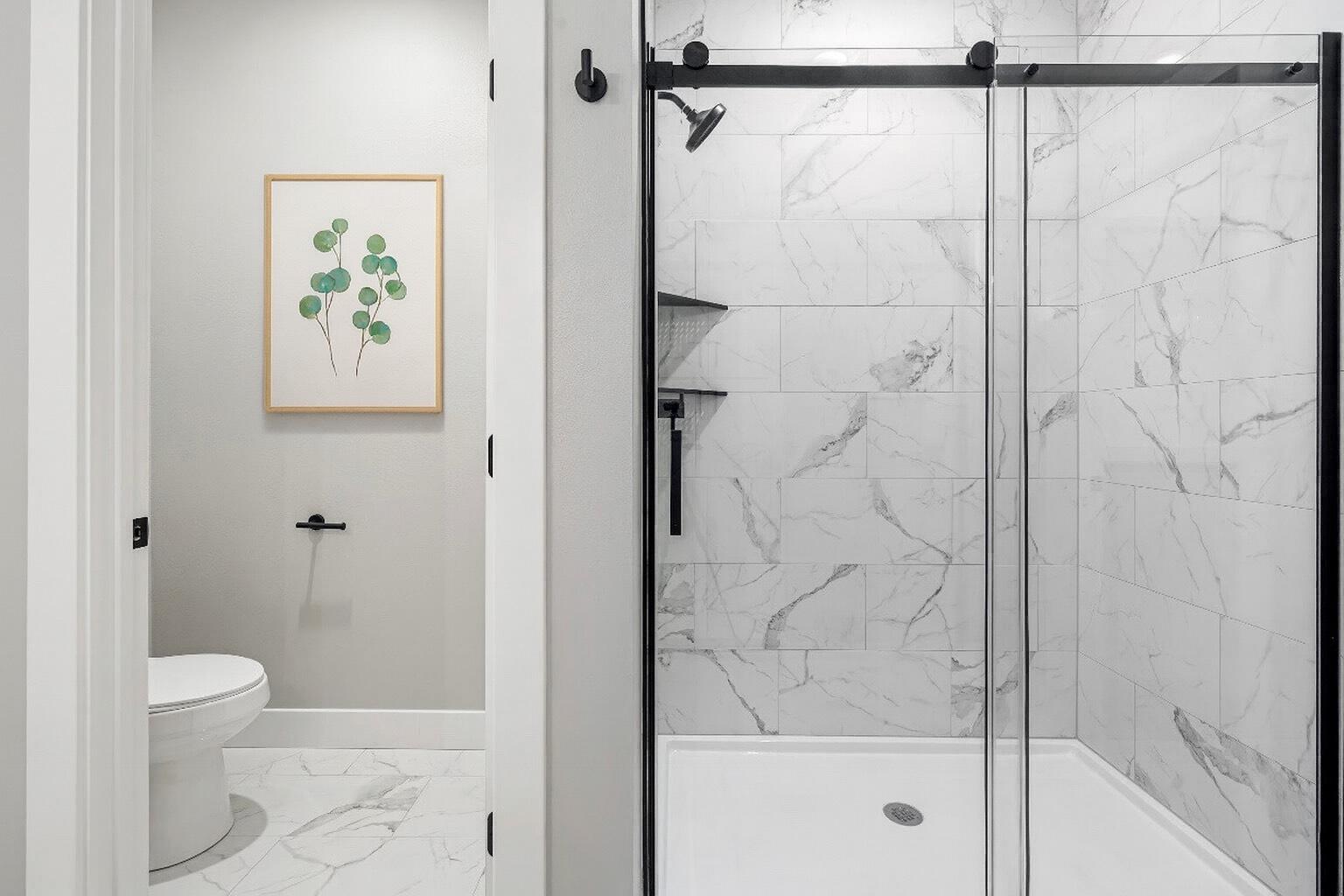 119 East Clayton Lane Property Photo 21