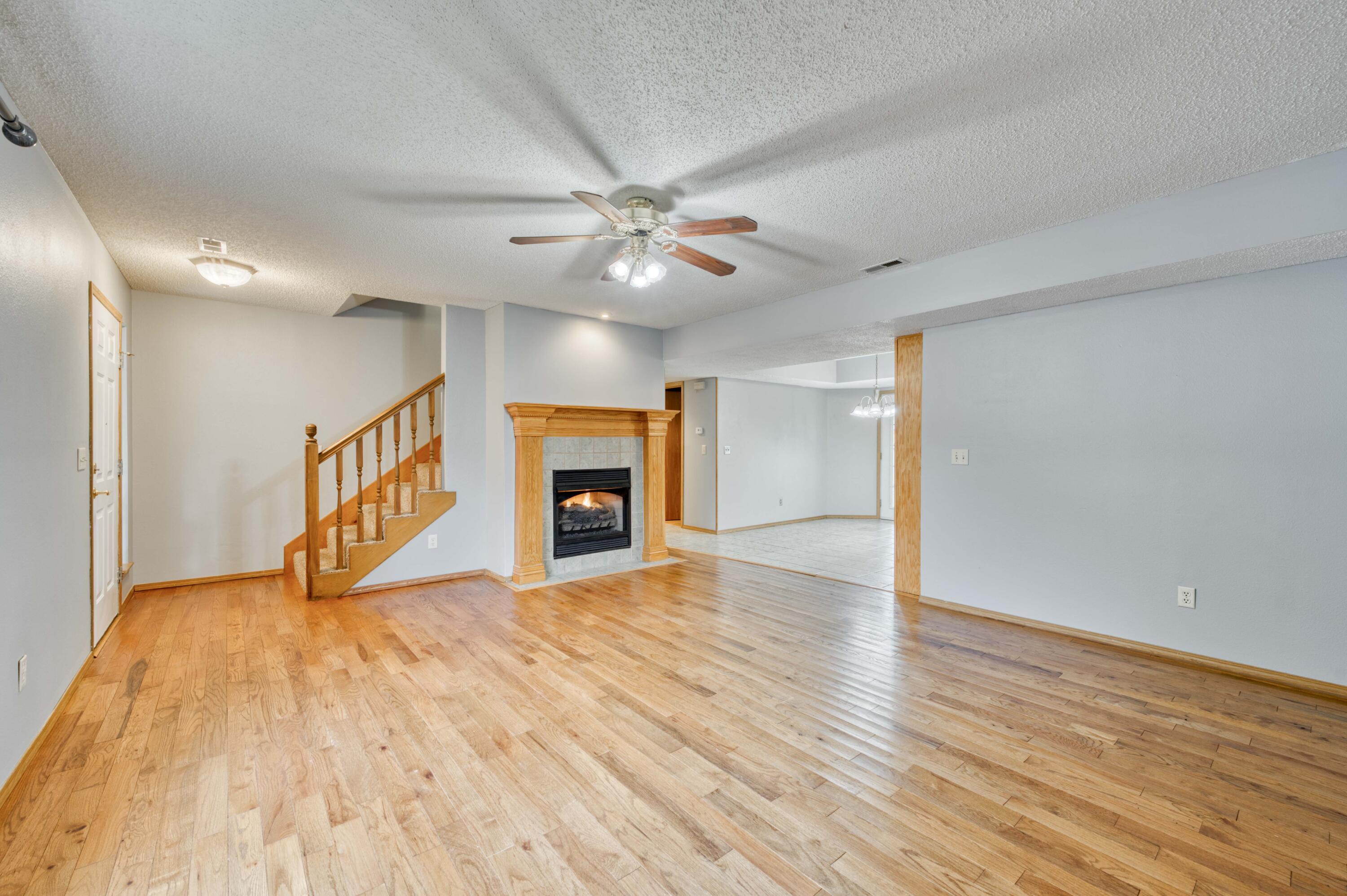 2973 West Knob Hill Street Property Photo 5