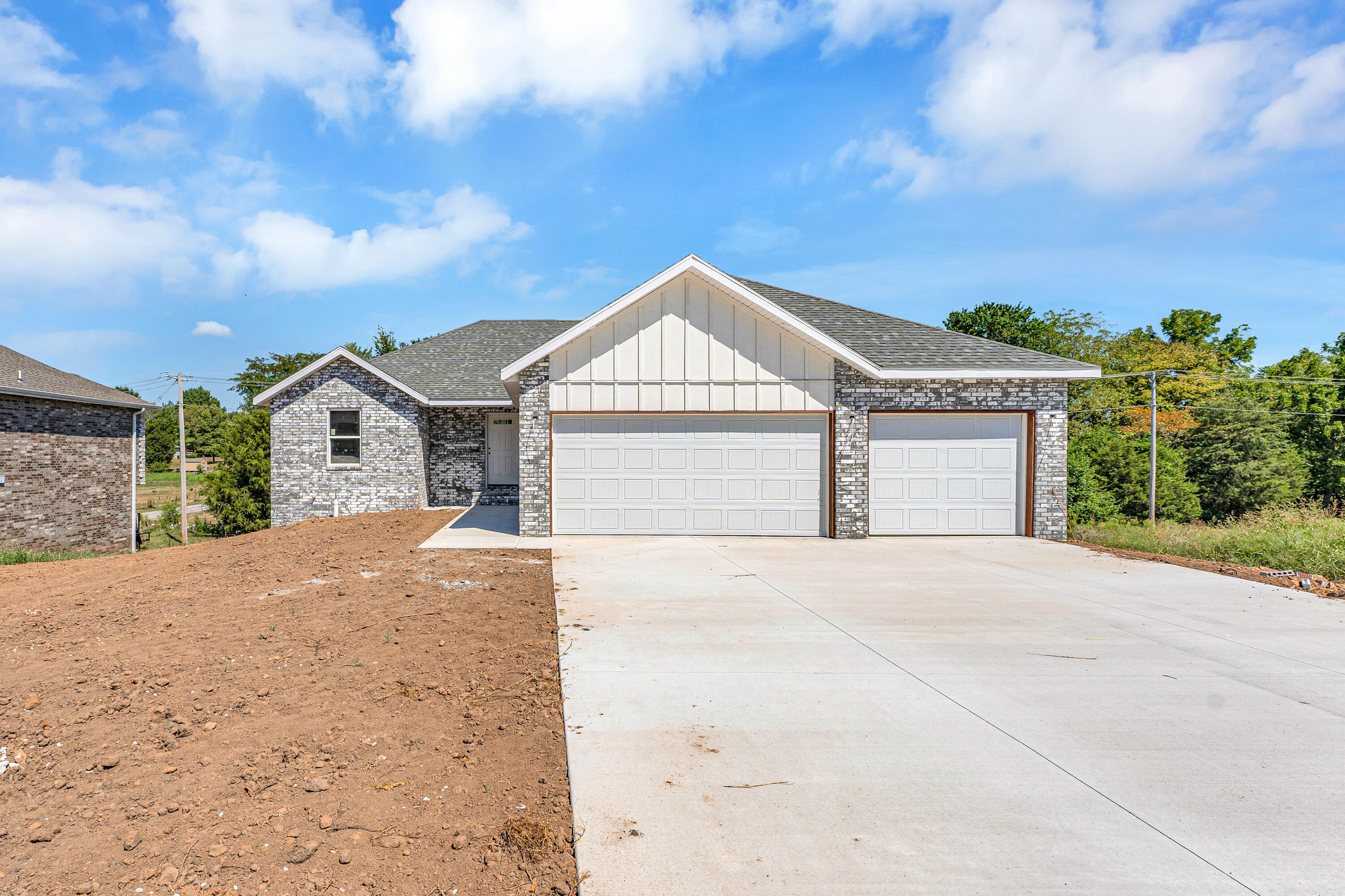 403 East Wright Street Property Photo 1