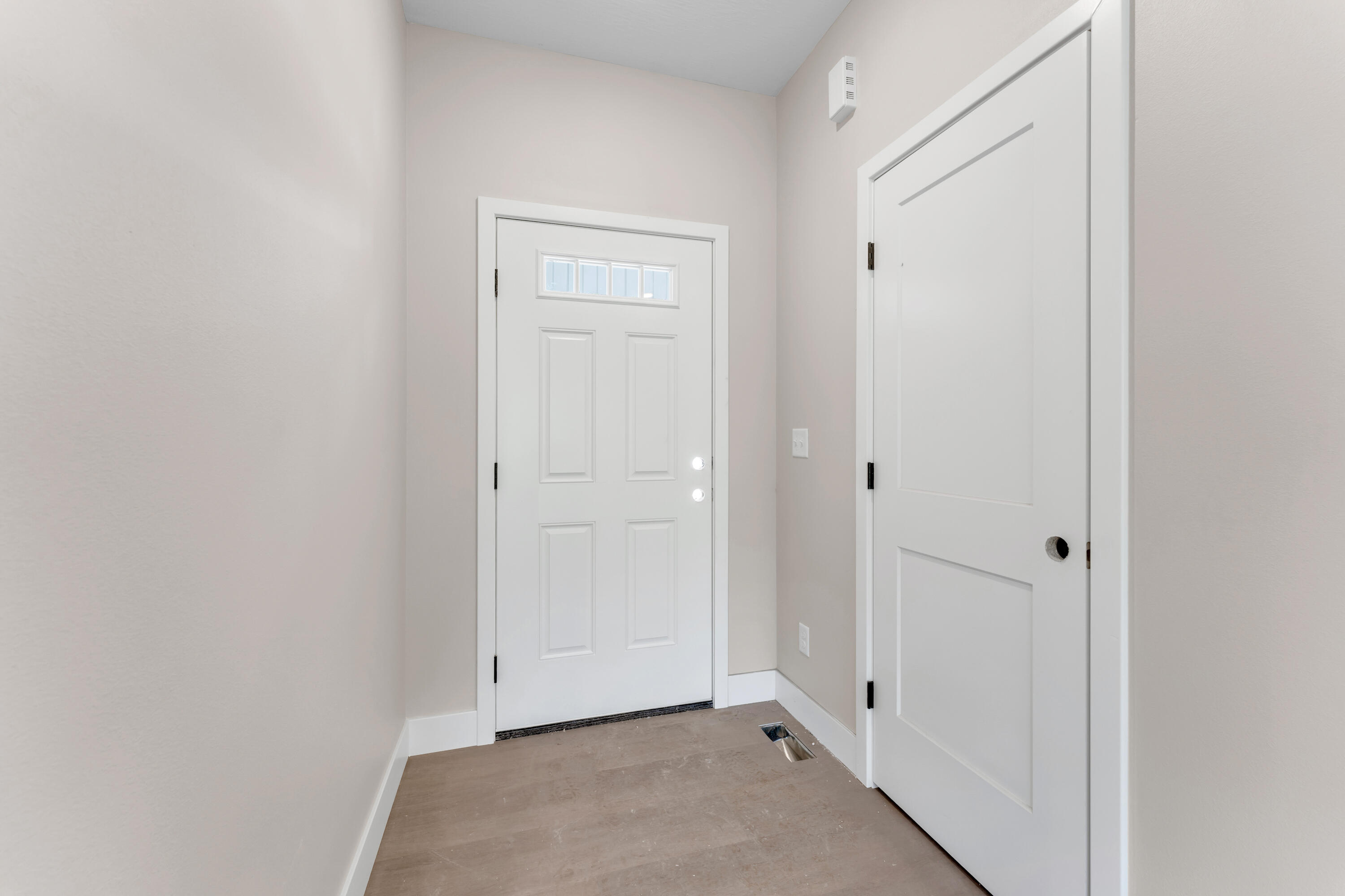 403 East Wright Street Property Photo 5