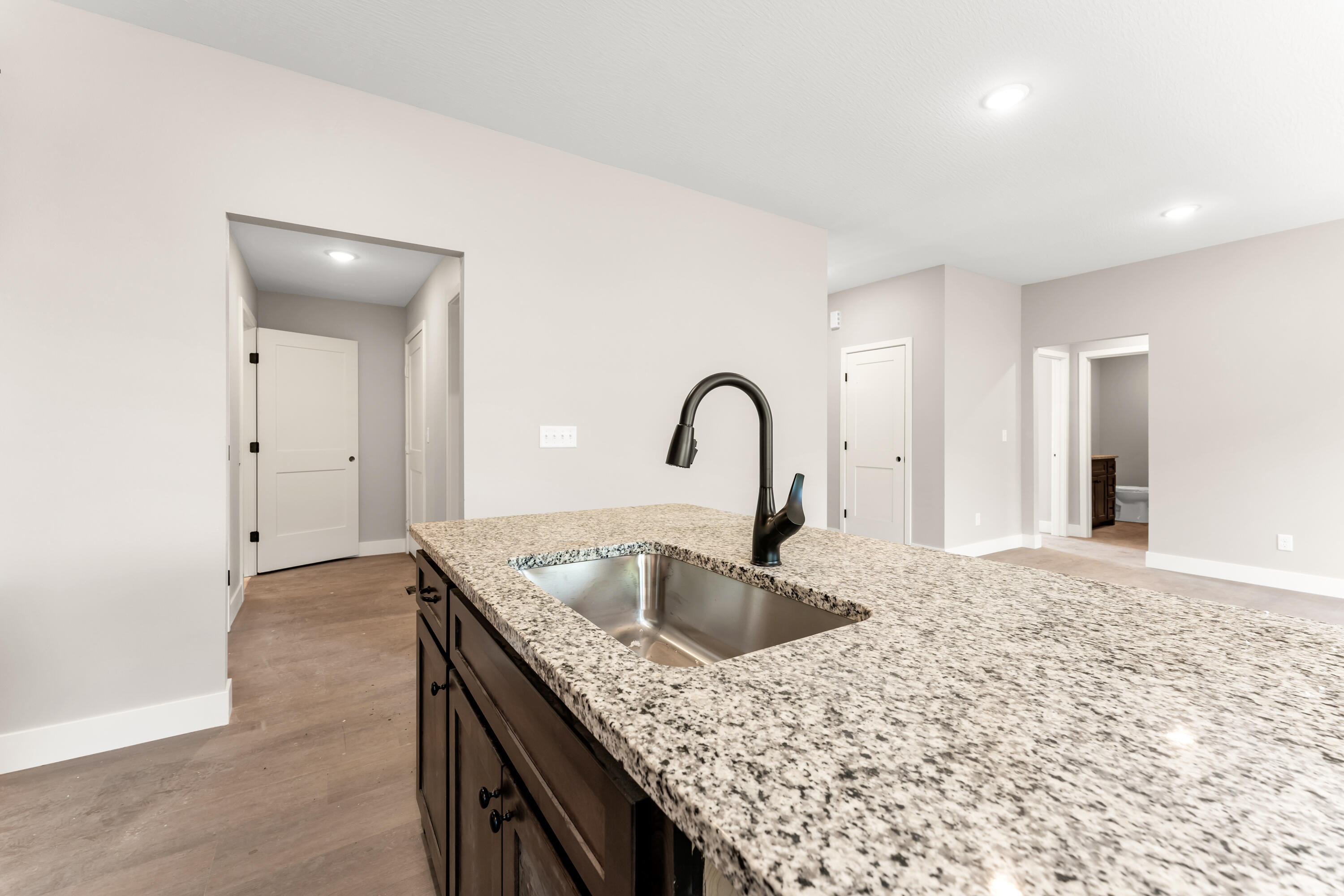 403 East Wright Street Property Photo 11