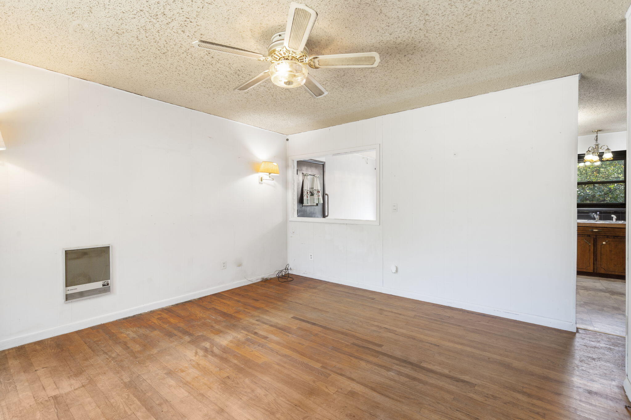 311 Hunter Avenue Property Photo 6