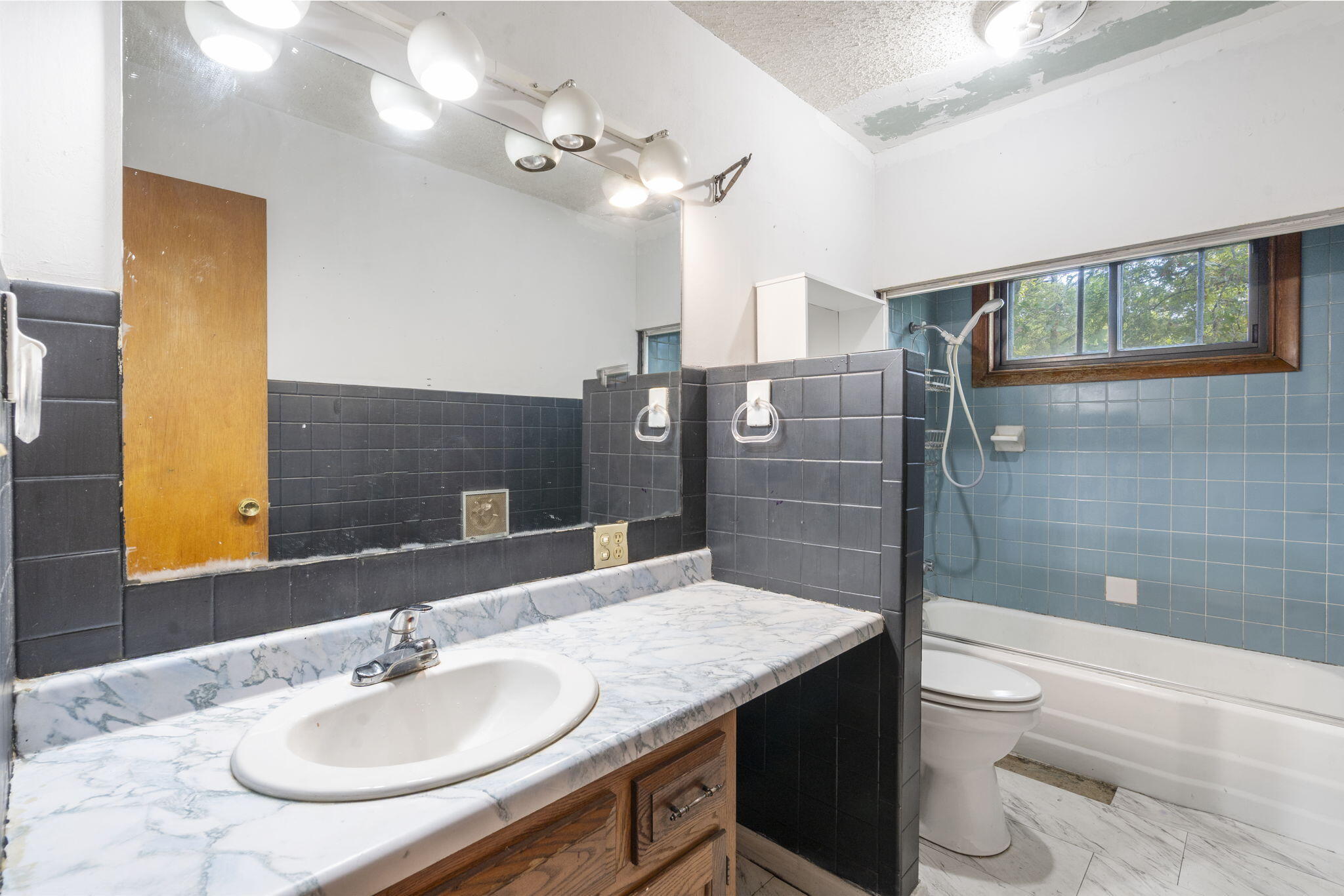 311 Hunter Avenue Property Photo 17