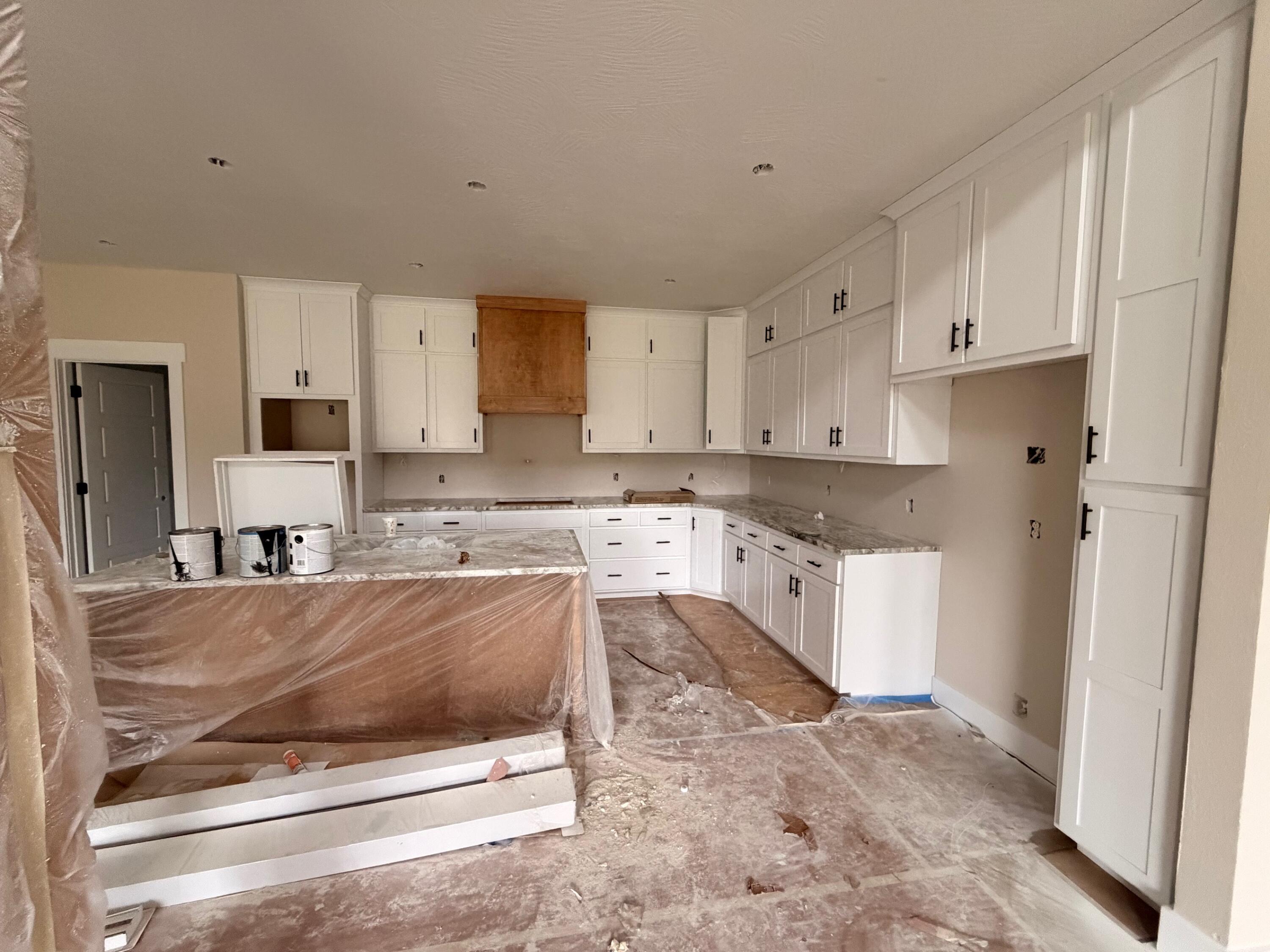 1772 East Cobblestone Drive Property Photo 3