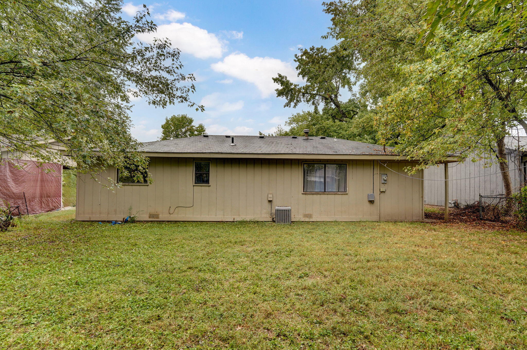 2460 South National Avenue Property Photo 21