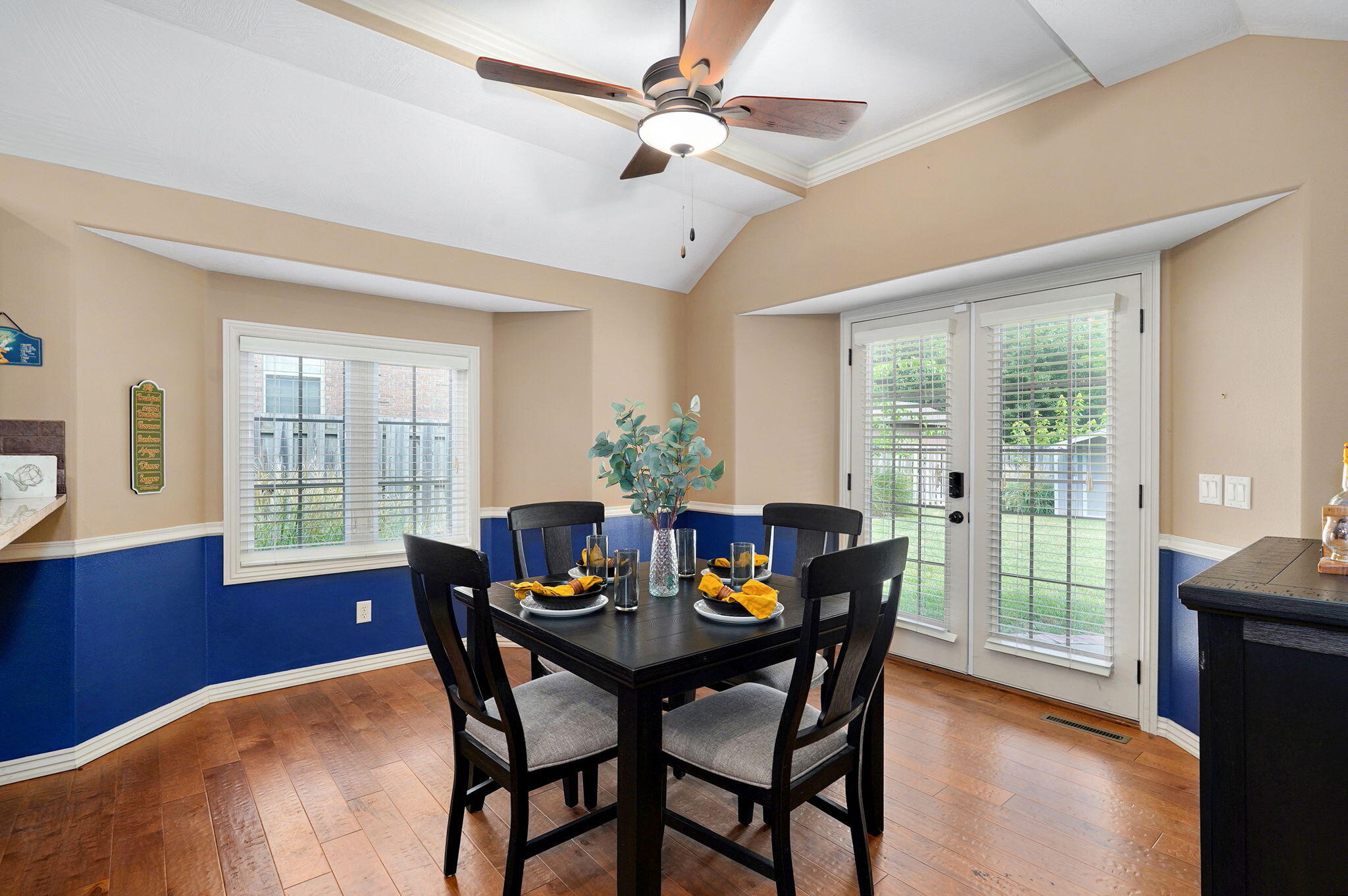 3671 West Broadmoor Street Property Photo 11