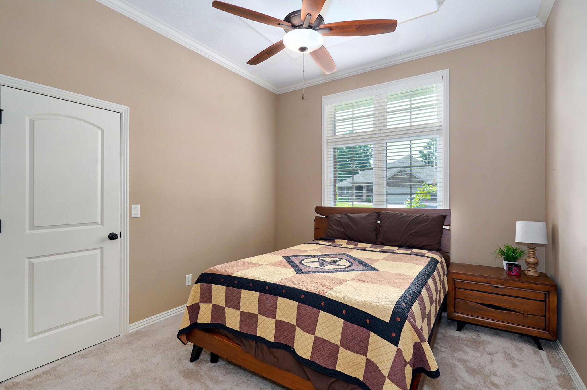 3671 West Broadmoor Street Property Photo 20