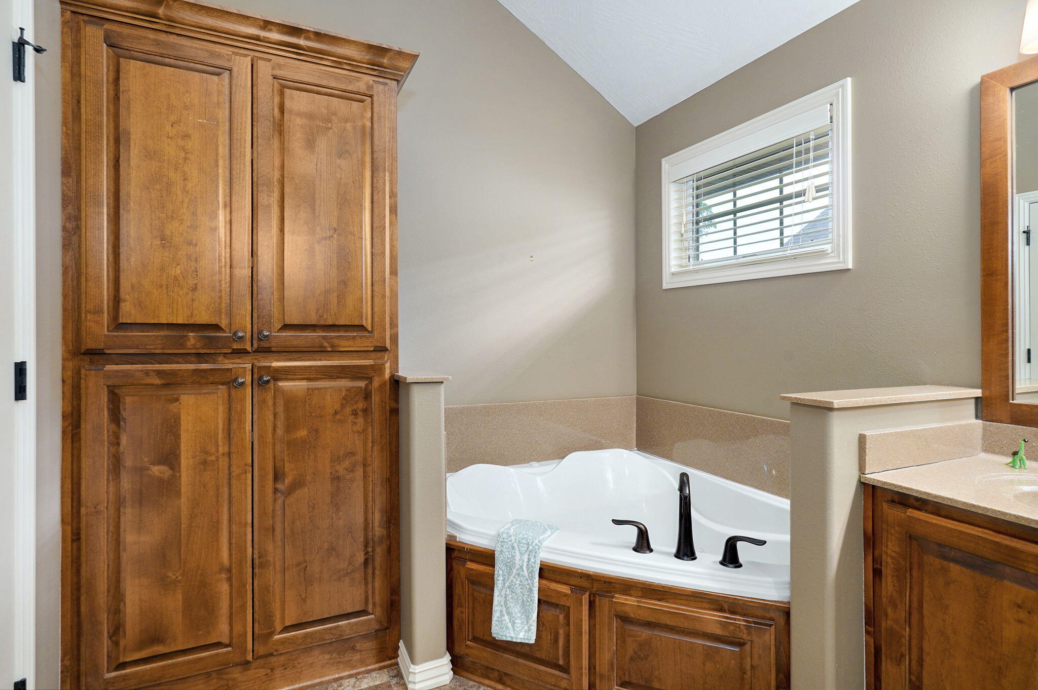 3671 West Broadmoor Street Property Photo 26