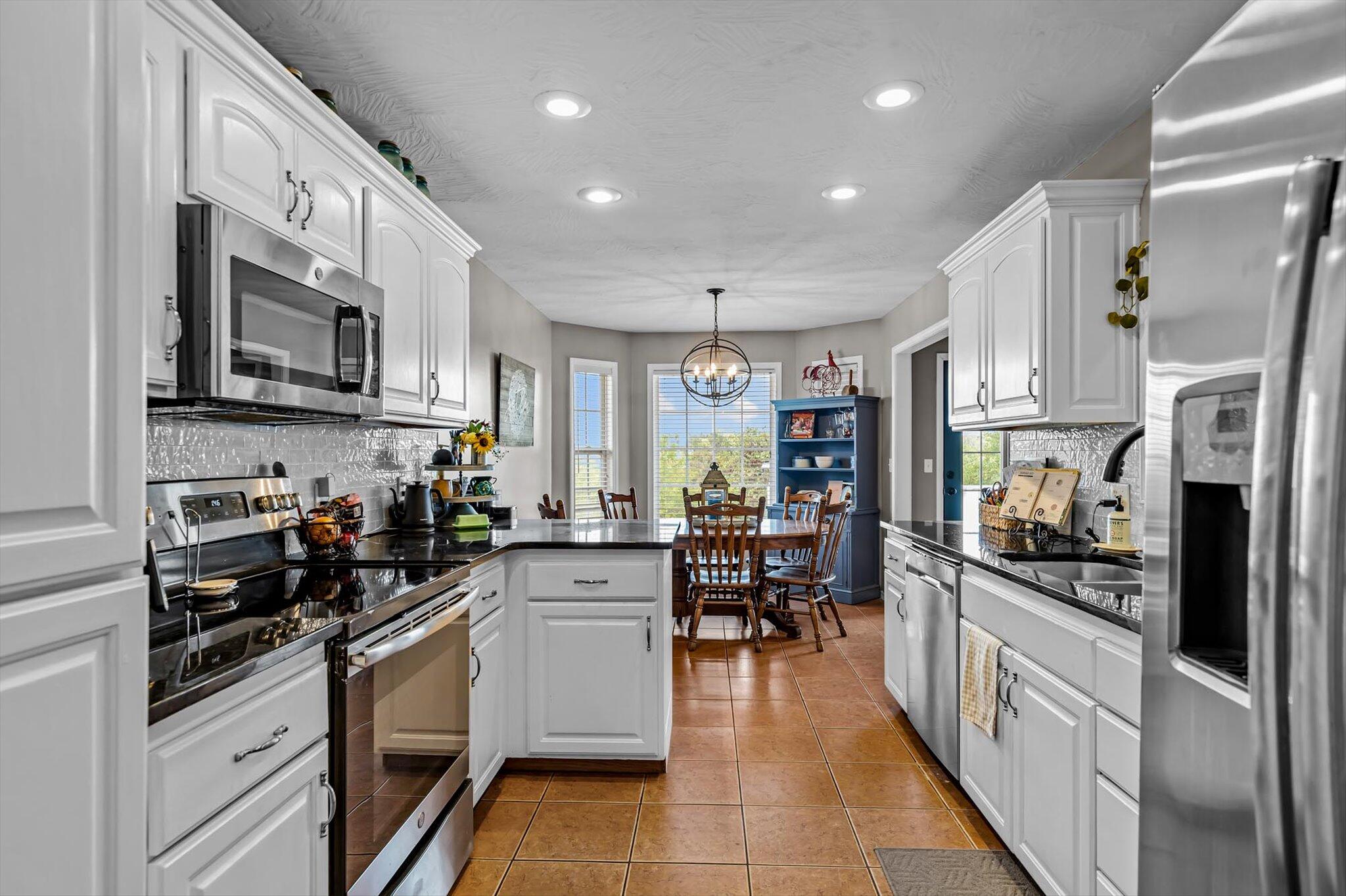 415 Coyote Ridge Drive Property Photo 5