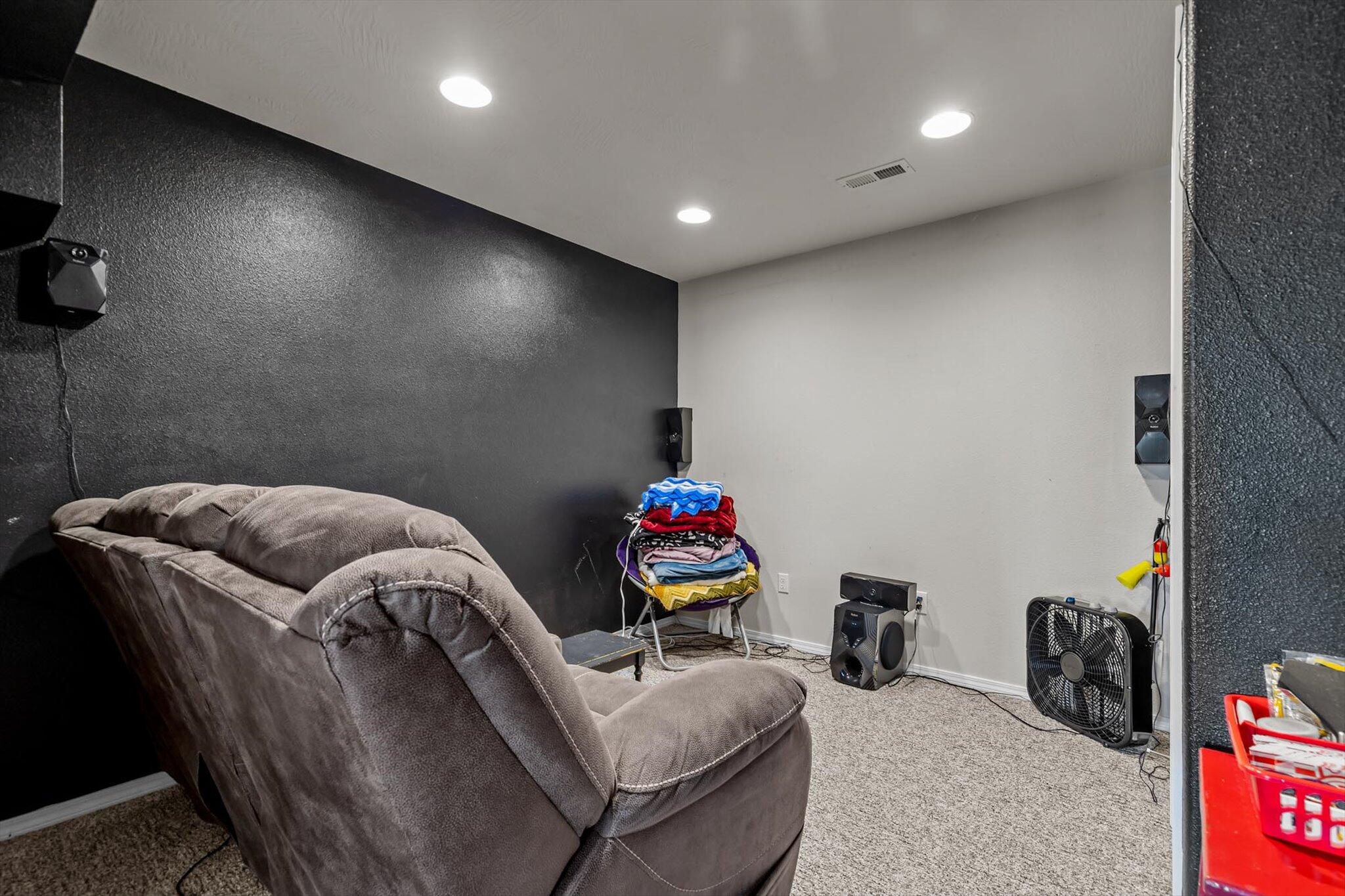 415 Coyote Ridge Drive Property Photo 25