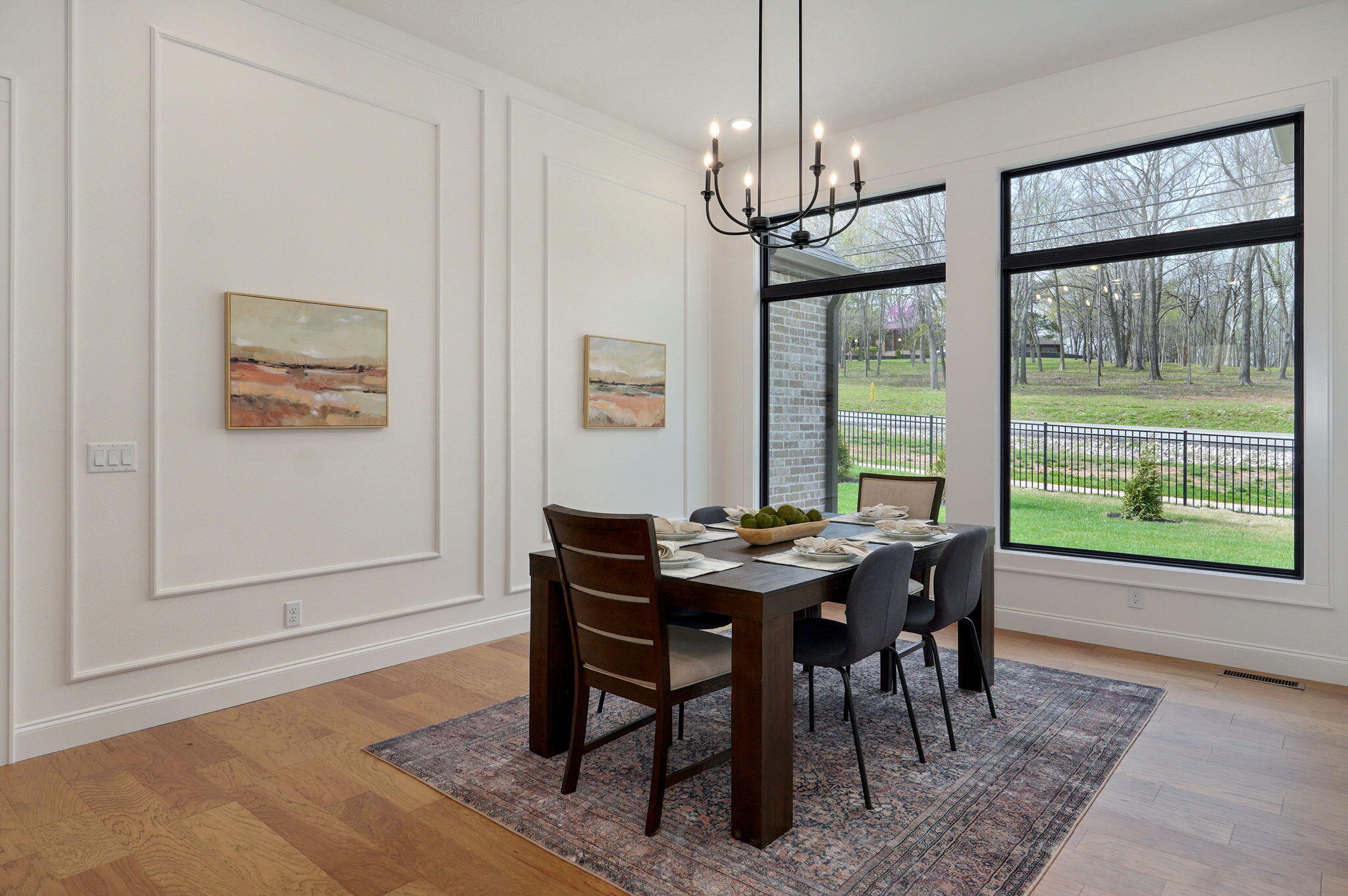 3945 East Woodhue Street Property Photo 14