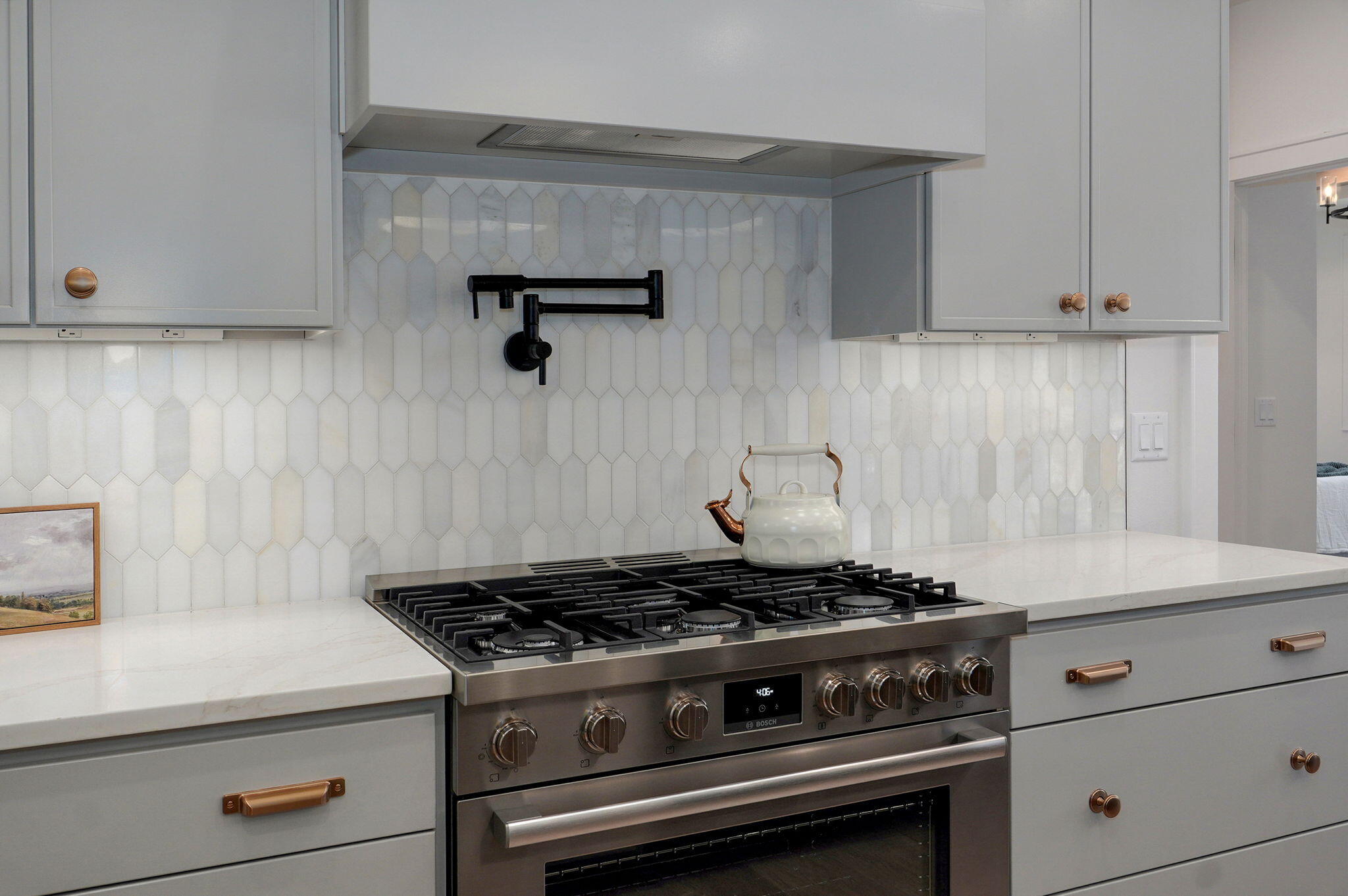 3945 East Woodhue Street Property Photo 18