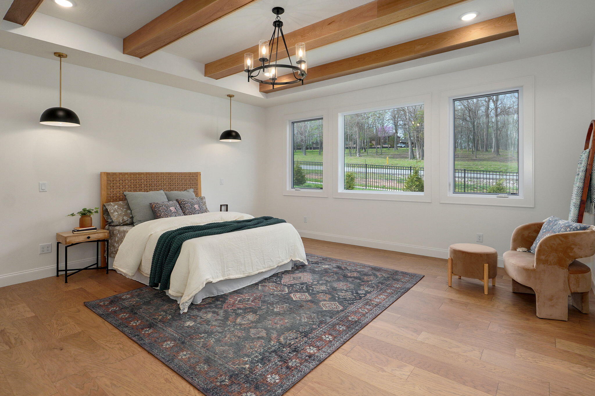 3945 East Woodhue Street Property Photo 19