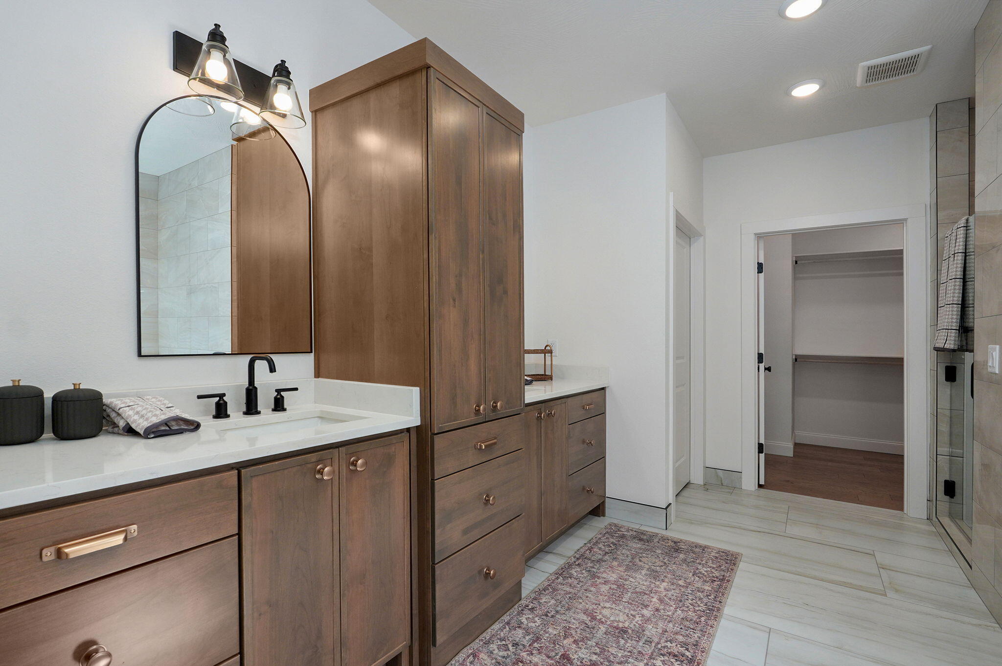 3945 East Woodhue Street Property Photo 22