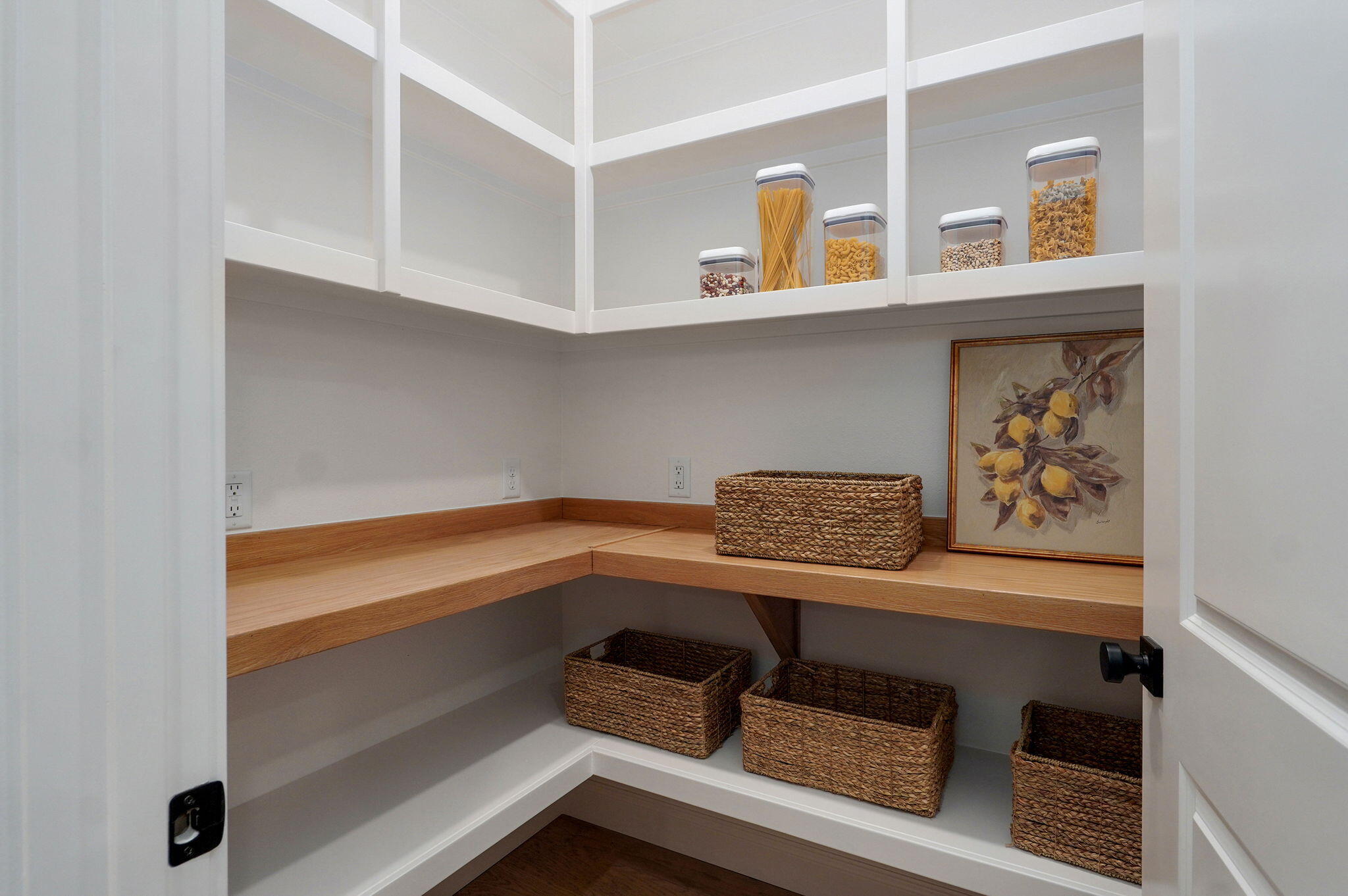 3945 East Woodhue Street Property Photo 30