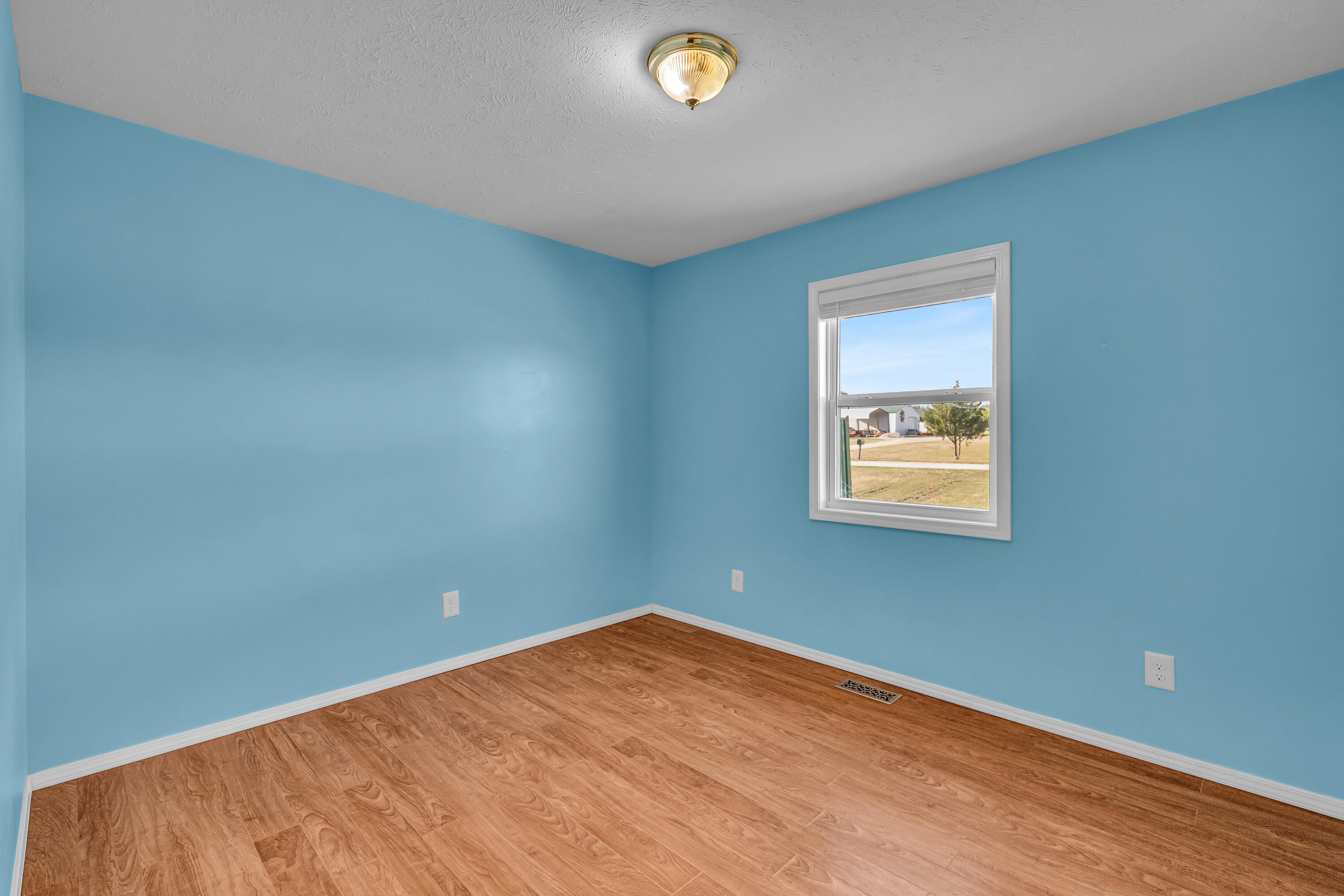 4388 Private Road 6314 Property Photo 15