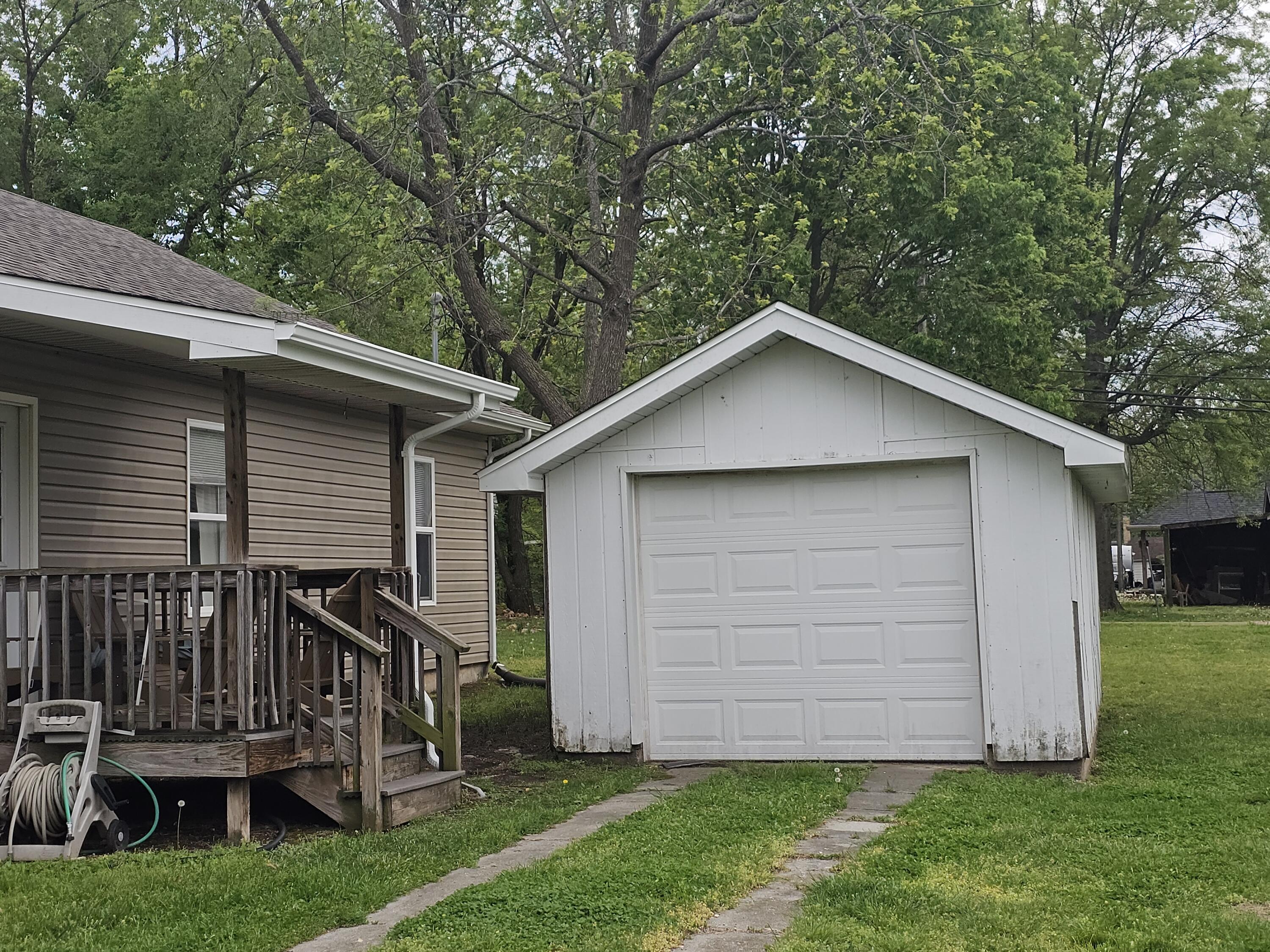 308 West Church Street Property Photo 23