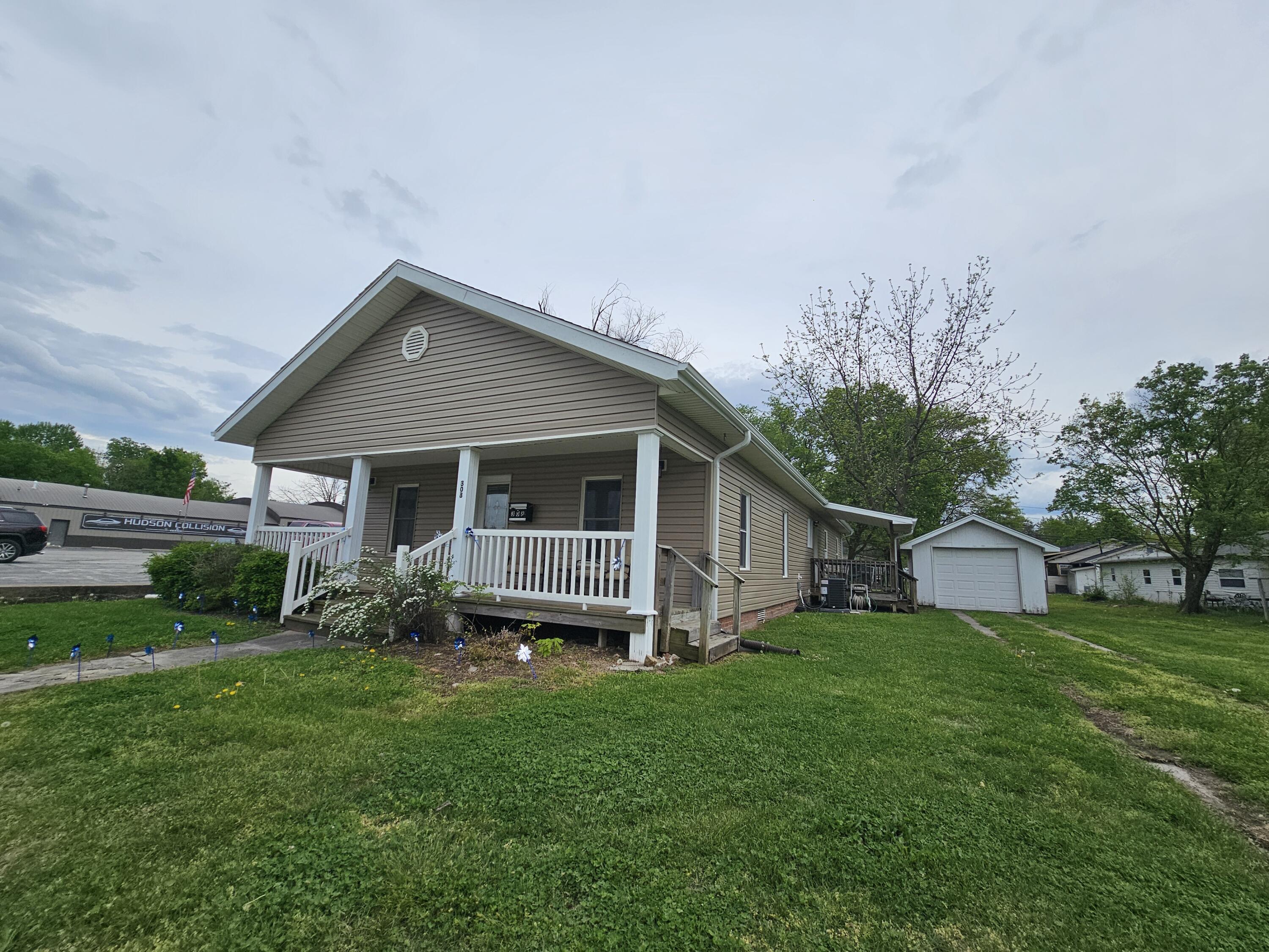 308 West Church Street Property Photo 28