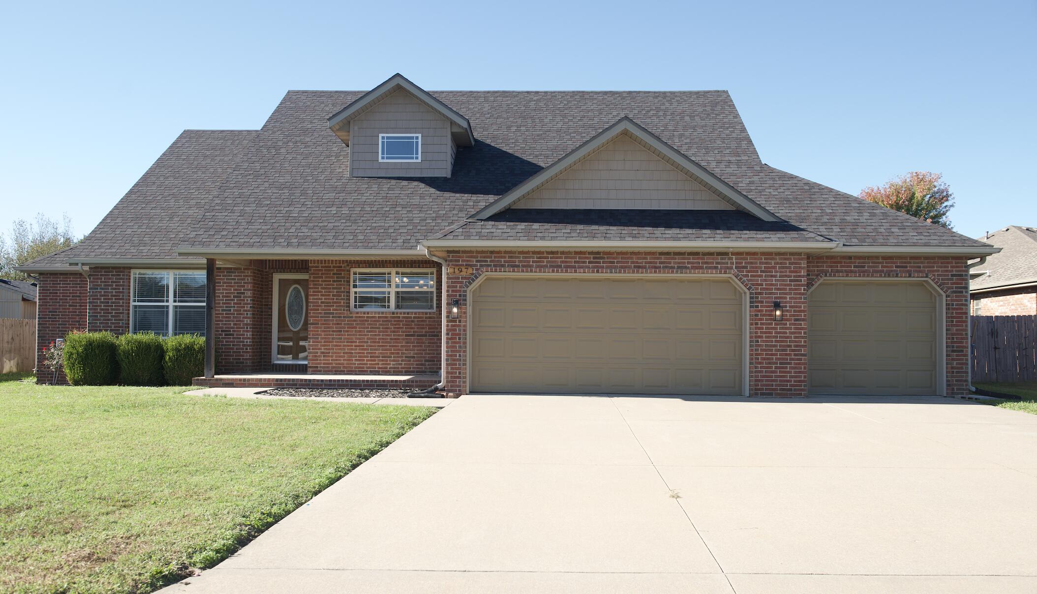 197 North Meadowlark Drive Property Photo 1