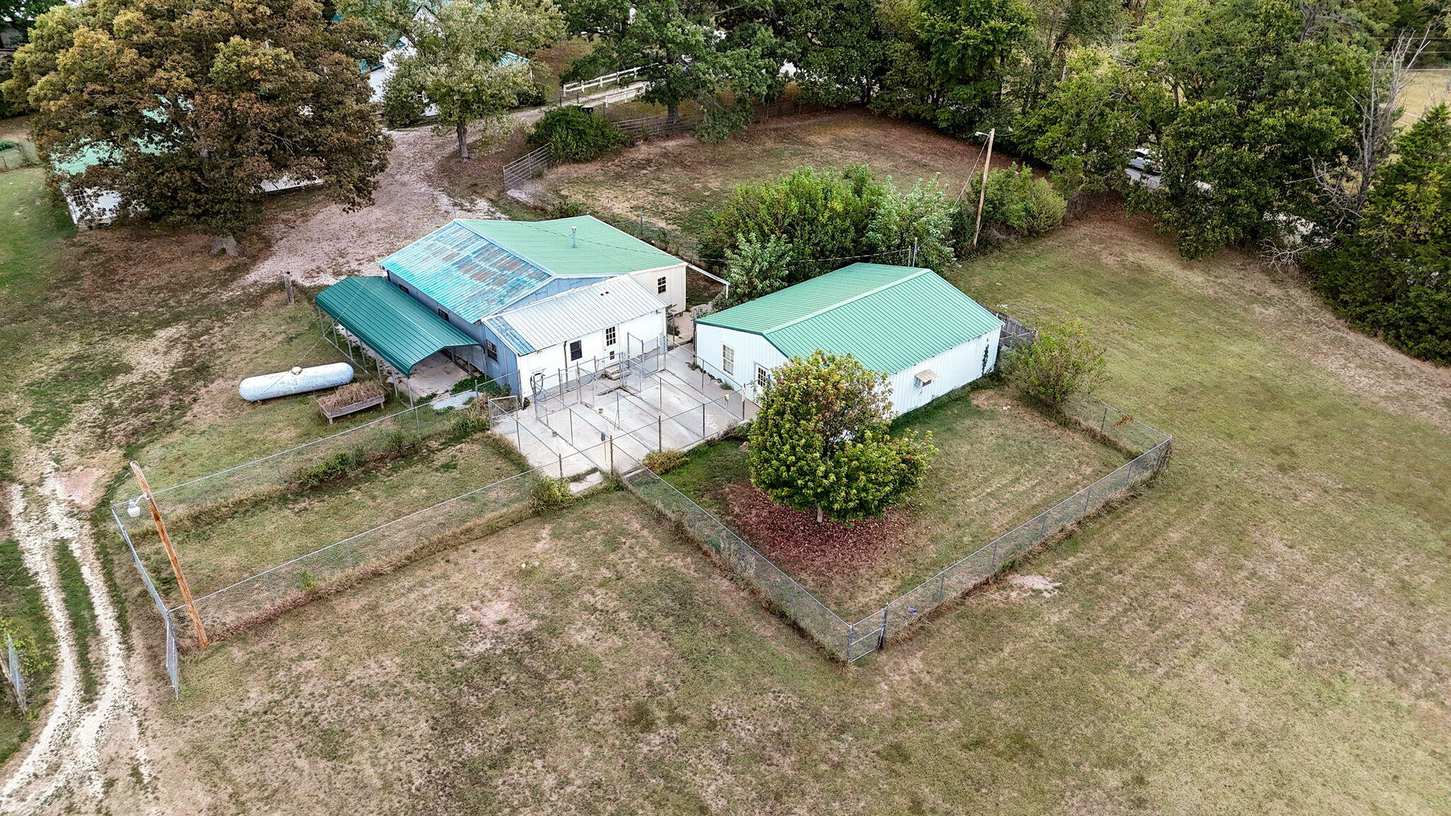 1642 West Inman Road Property Photo 81