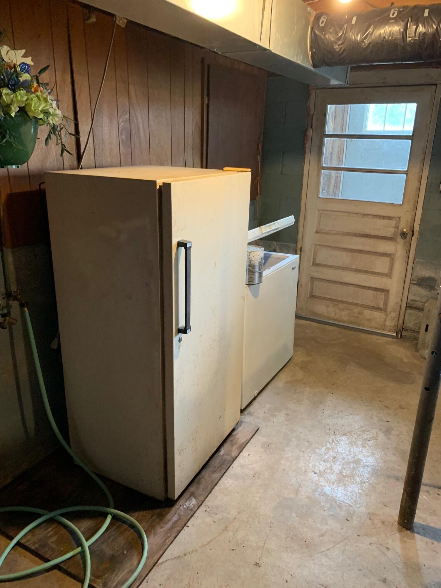 530 West Commercial Street Property Photo 25