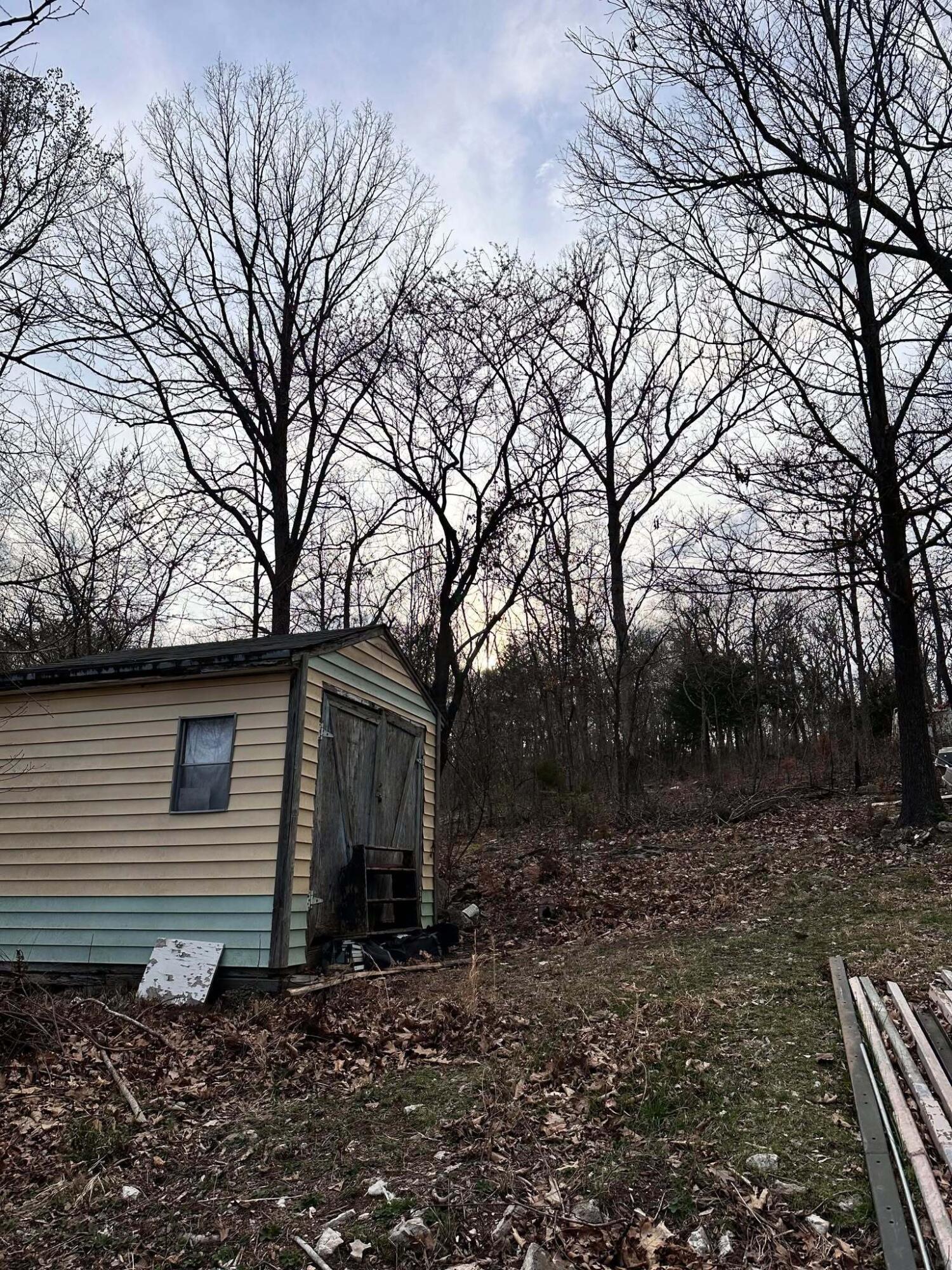 29743 Glendale Road Property Photo 6