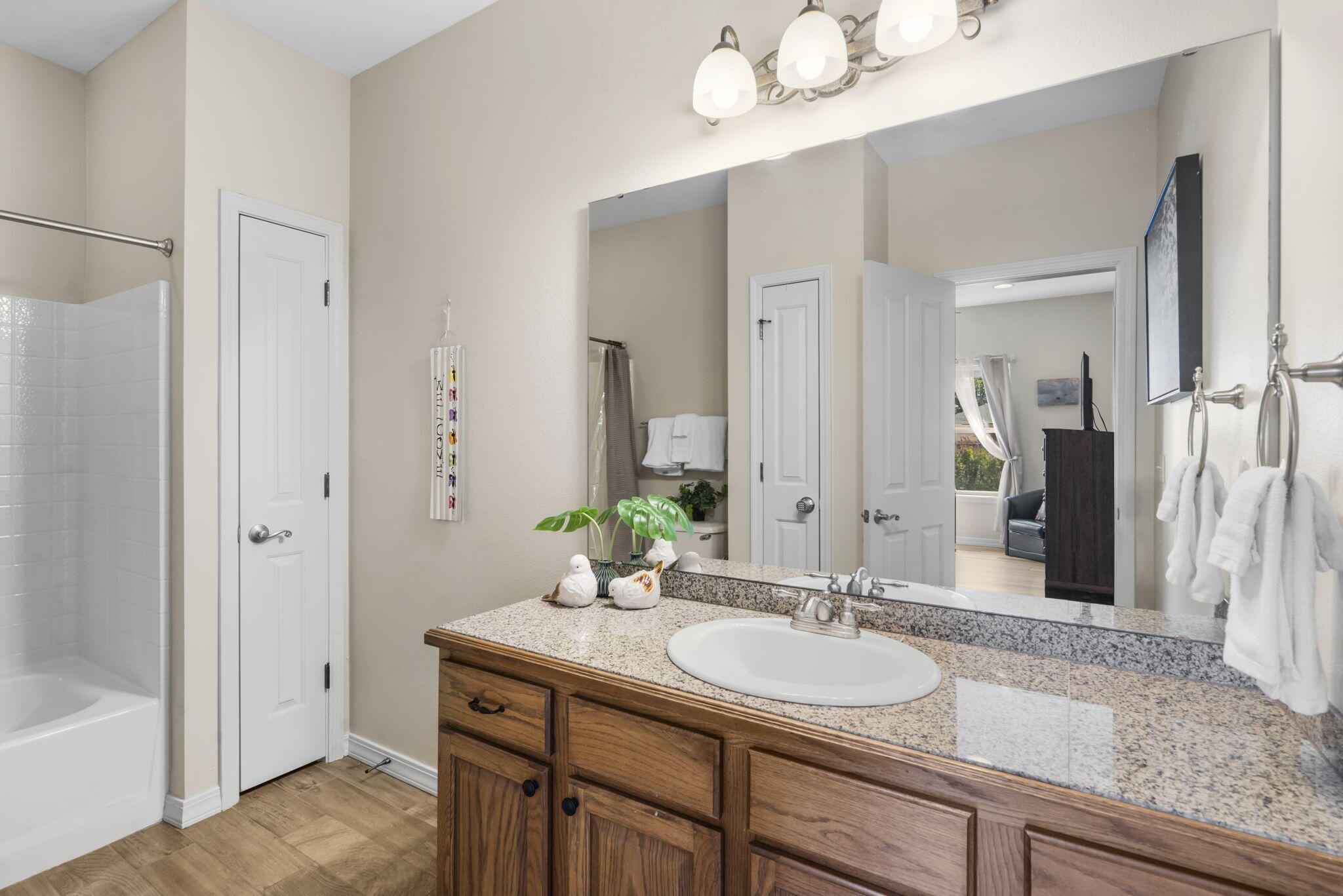720 Emerald Pointe Drive 3 Property Photo 12