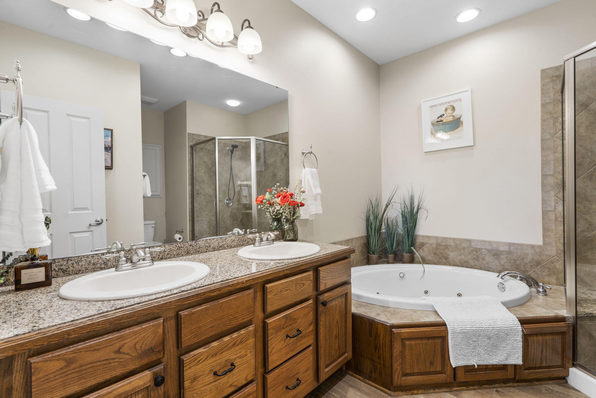 720 Emerald Pointe Drive 3 Property Photo 14