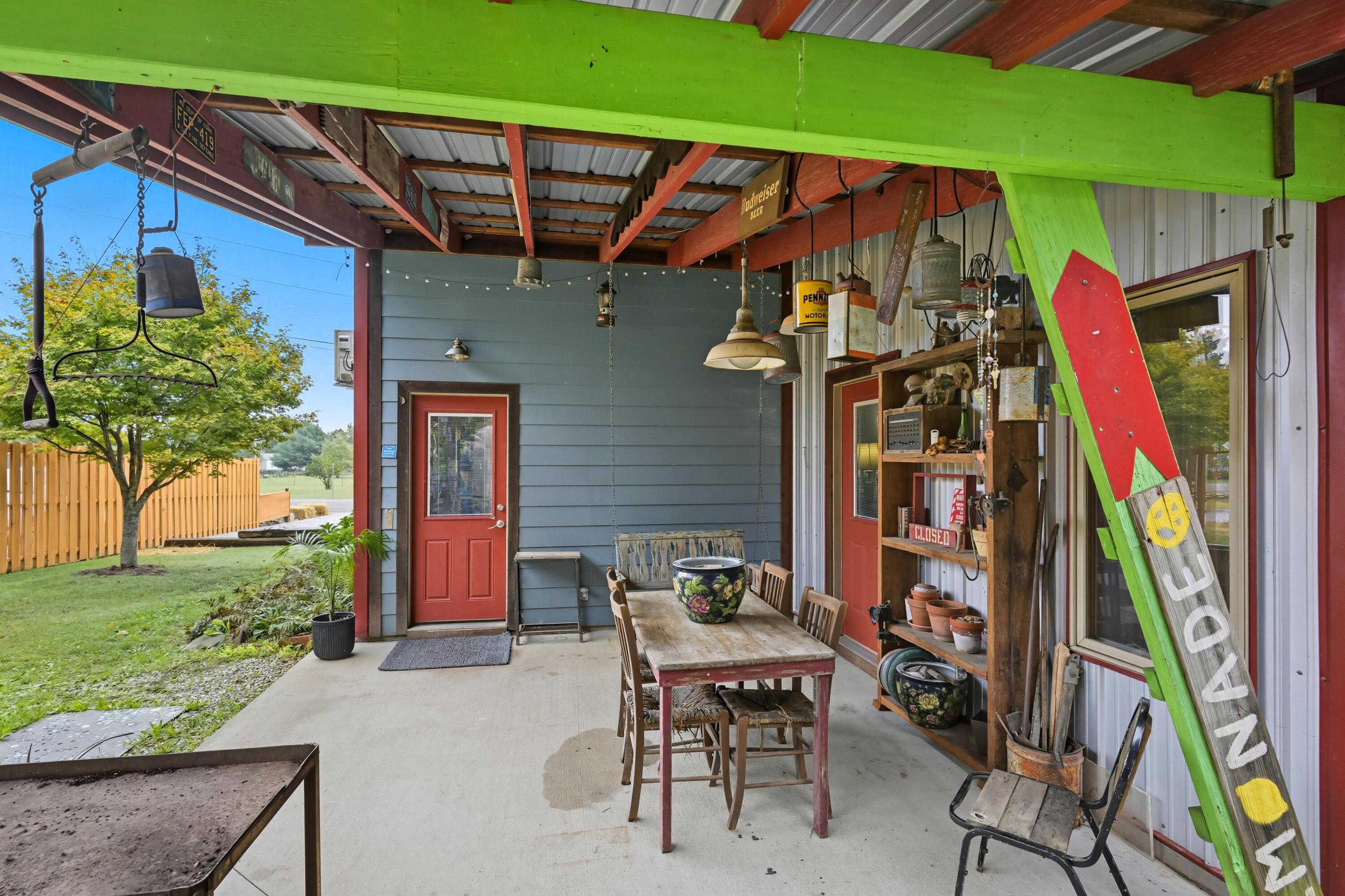 108 North Janice Street Property Photo 28