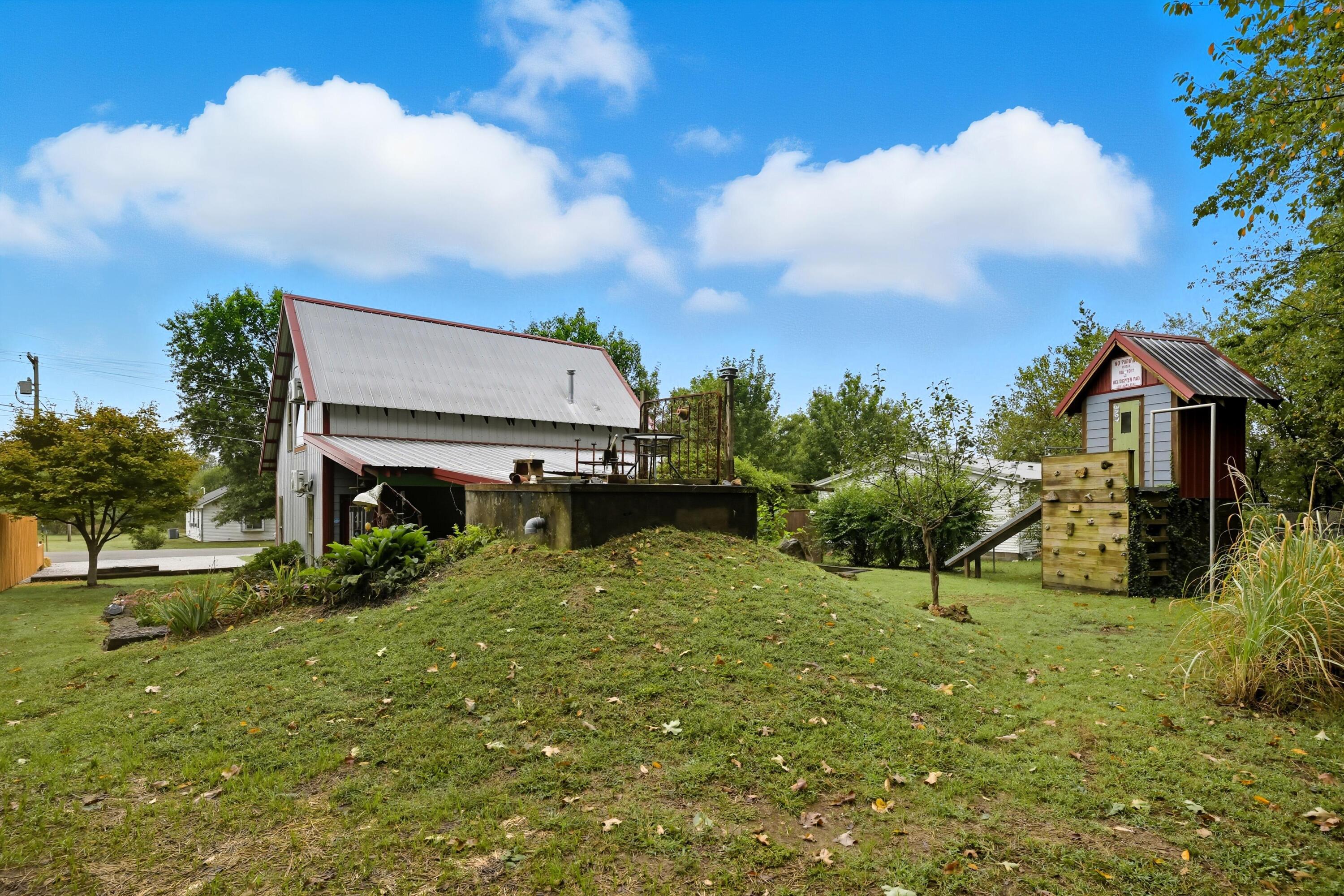 108 North Janice Street Property Photo 32