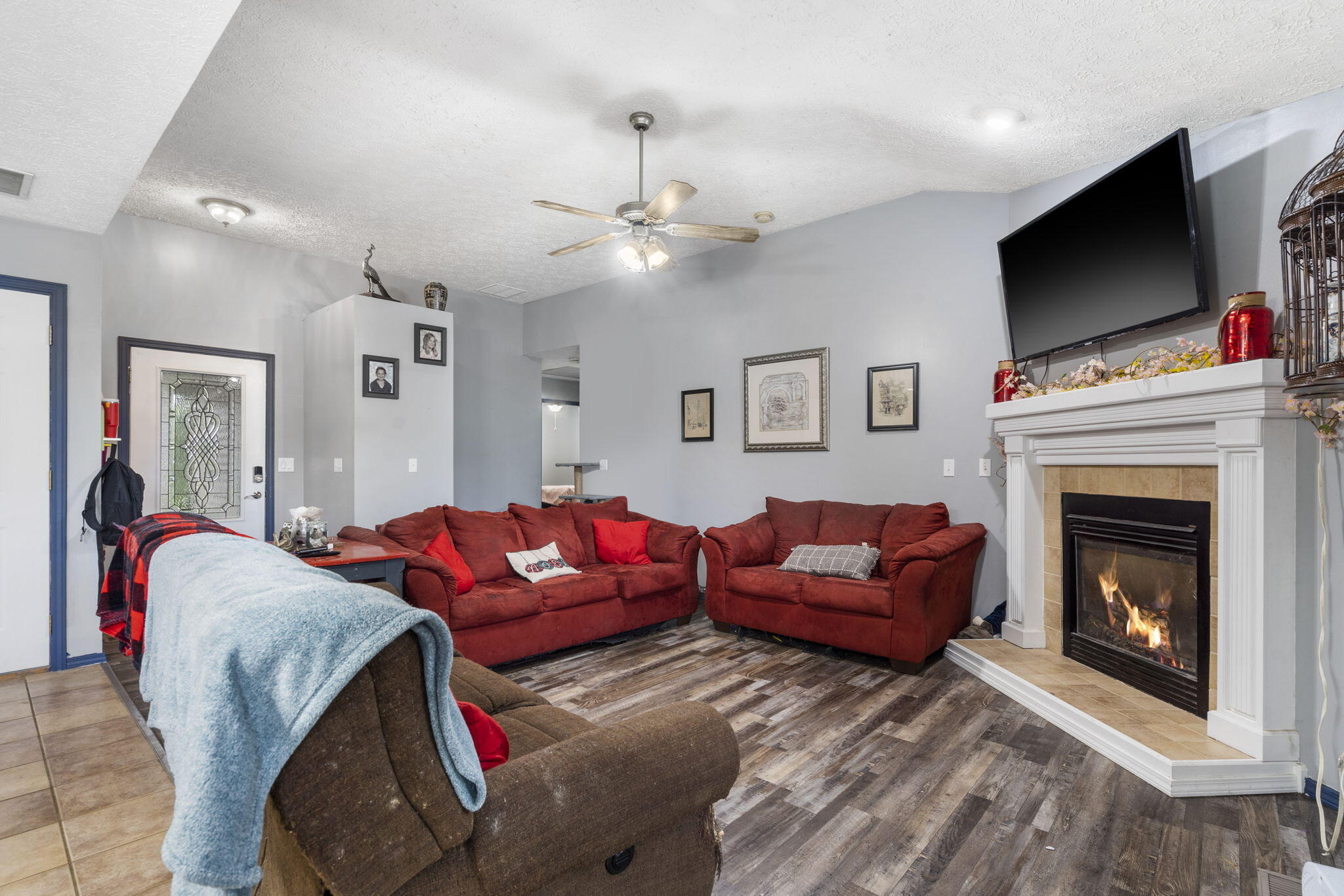 5333 South Honeysuckle Lane Property Photo 2