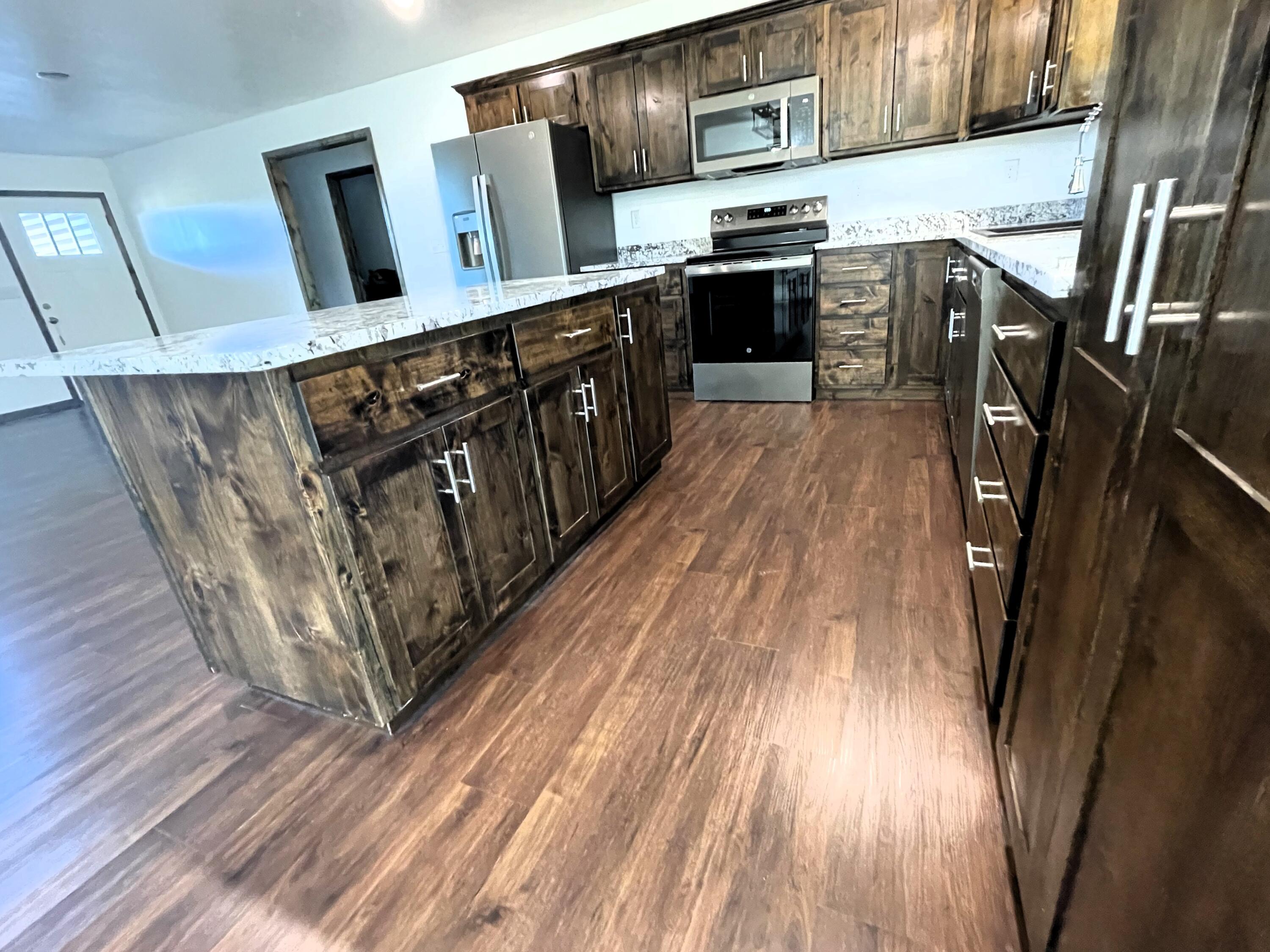 128 Somerset Road Property Photo 12