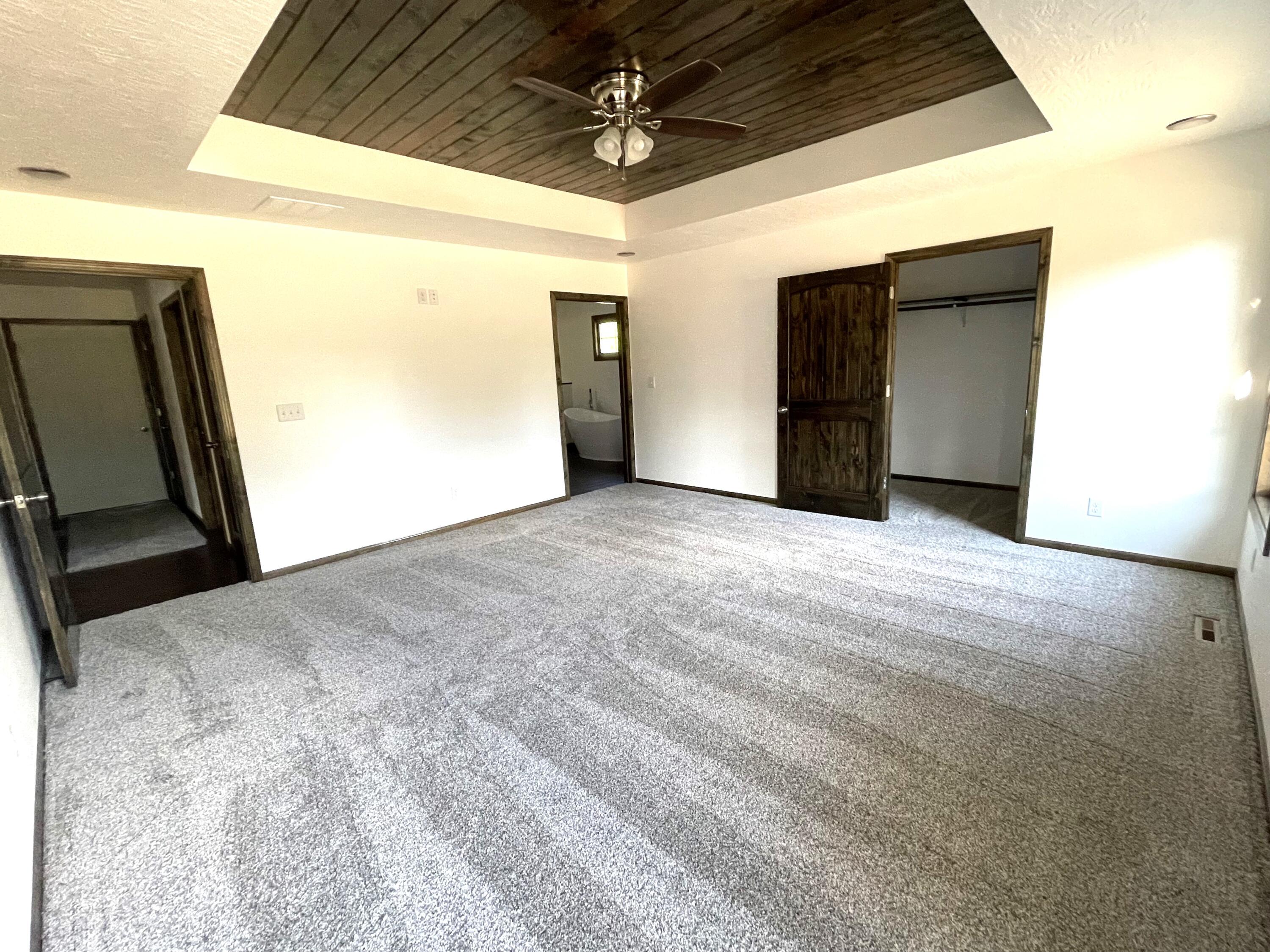 128 Somerset Road Property Photo 13