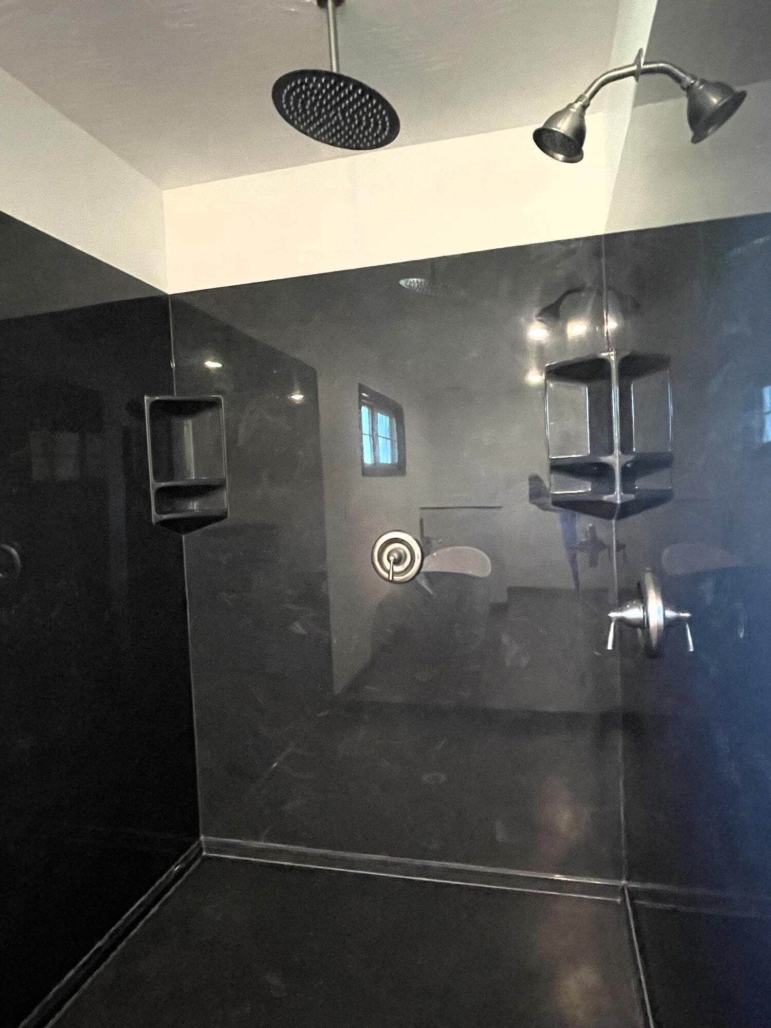 128 Somerset Road Property Photo 16