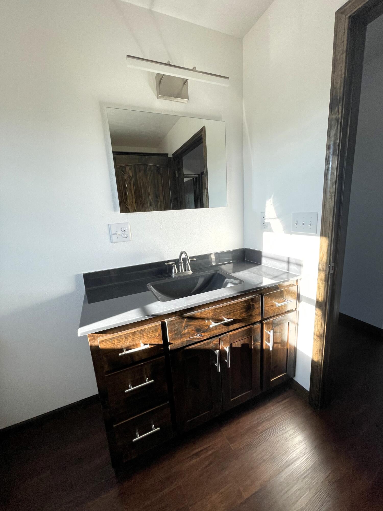 128 Somerset Road Property Photo 21