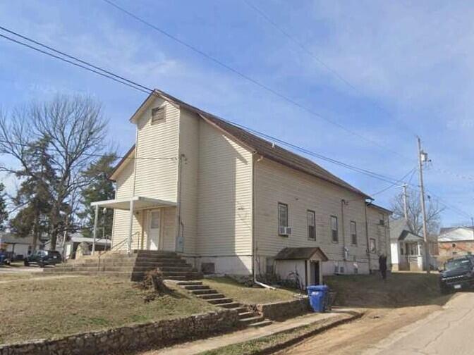 201 South 9th Street Property Photo 1