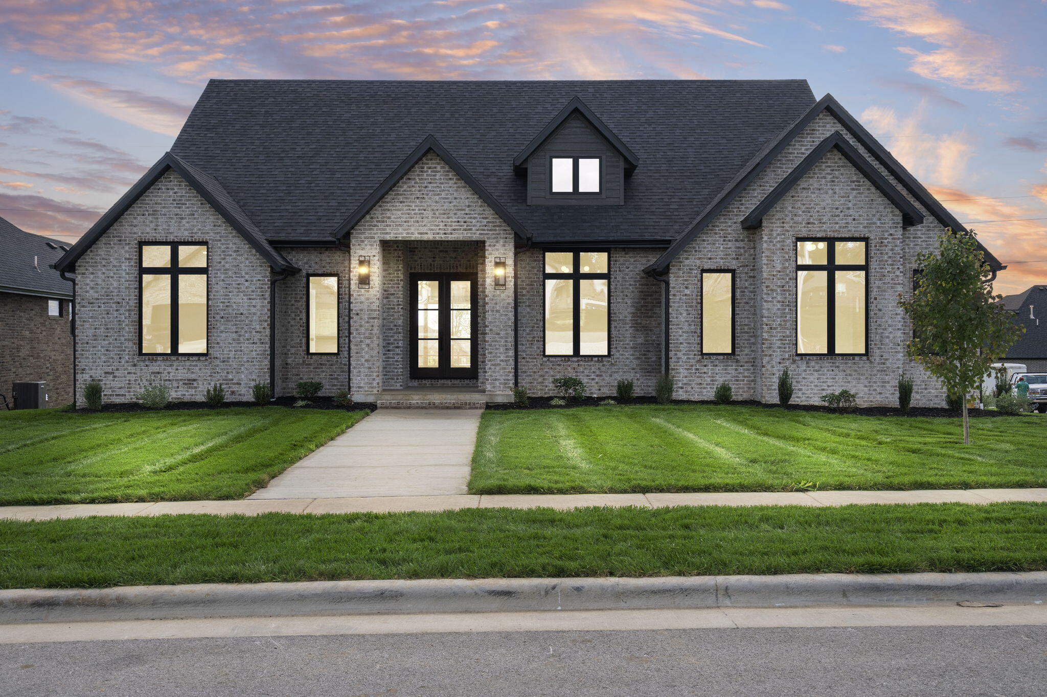 5534 East Cavalcade Lane Property Photo 1